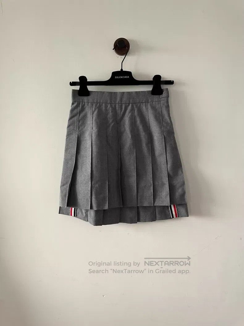 Thom Browne Thom Browne Grey Pleated Skirt Size 25" / US 0 / IT 36 - 1 Thumbnail