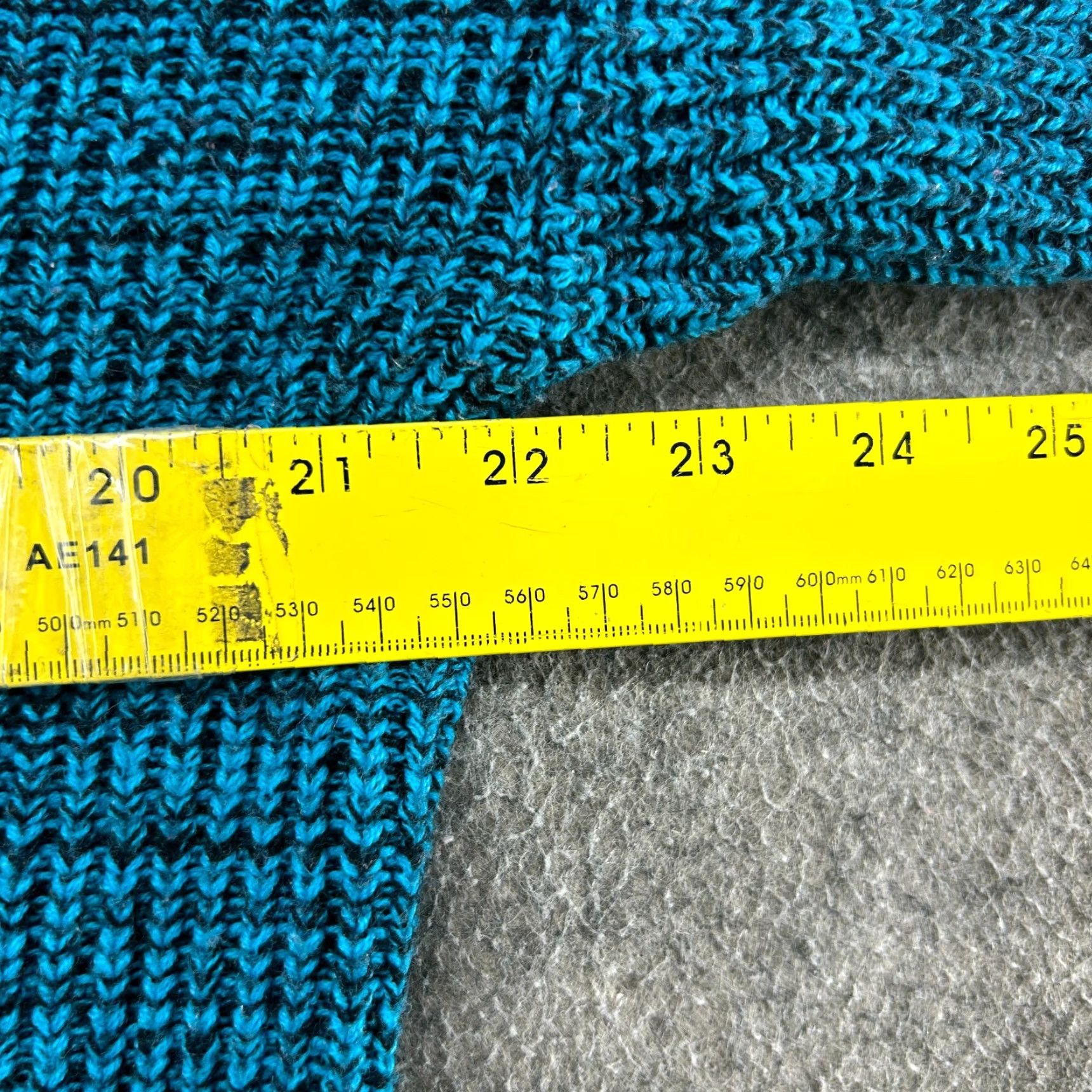 Vintage VINTAGE St Johns Bay Sweater Mens M Blue Pullover Cable Knit Acrylic 90s Champion? [But must only use original words.] Size US M / EU 48-50 / 2 - 7 Thumbnail