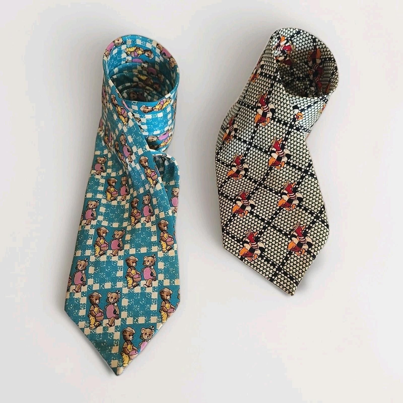 Andrew's Ties ANDREW'S TIES Silk Made in Italy Vintage Ducks and Bears (2) Size ONE SIZE - 7 Thumbnail