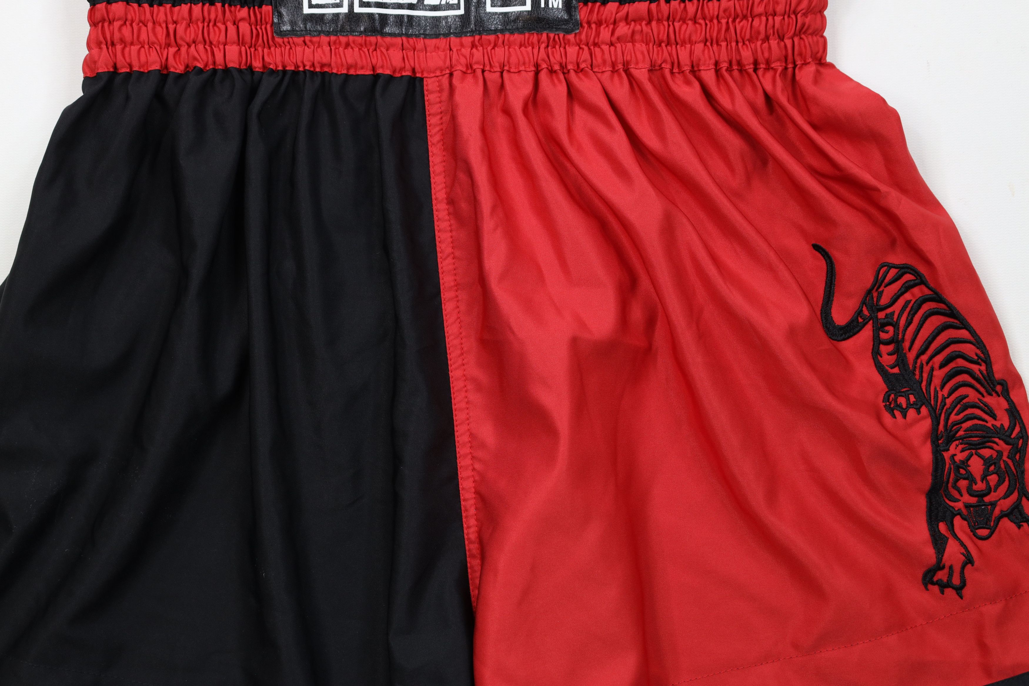 Vintage Vintage Block Tiger Muay Thai MMA Fighting Boxing Shorts Size US 38 / EU 54 - 3 Thumbnail
