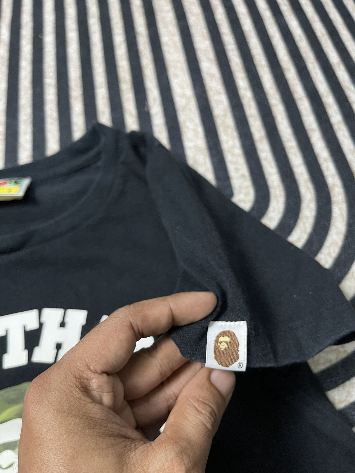Bape 2000s A BATHING APE BIG HEAD CAMO DESIGN Size S / US 4 / IT 40 - 8 Thumbnail