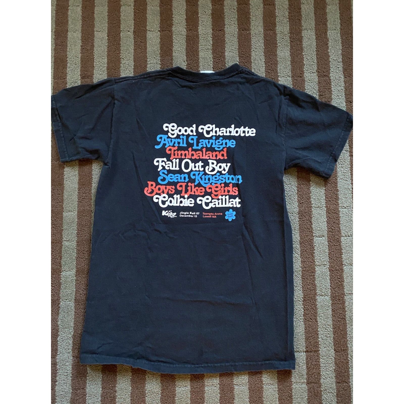 Gildan VINTAGE Small Kiss 108 Jingle Ball Concert Shirt Radio Good Charlotte Avril 2007 Black S Mens Slim Short Sleeve Crew Neck Cotton T-Shirt Size US S / EU 44-46 / 1 - 2 Thumbnail