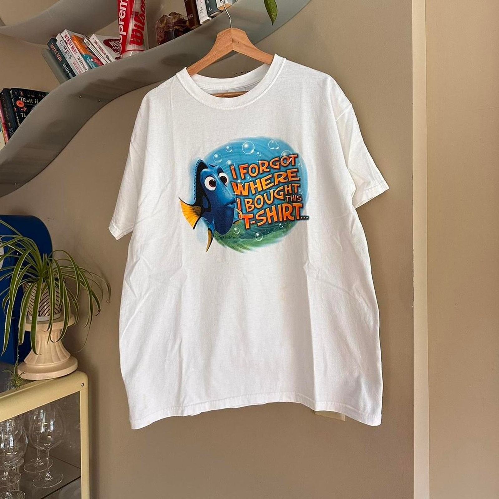 Disney × Vintage Vintage Finding Nemo Dory Disney Shirt Size US L / EU 52-54 / 3 - 1 Thumbnail