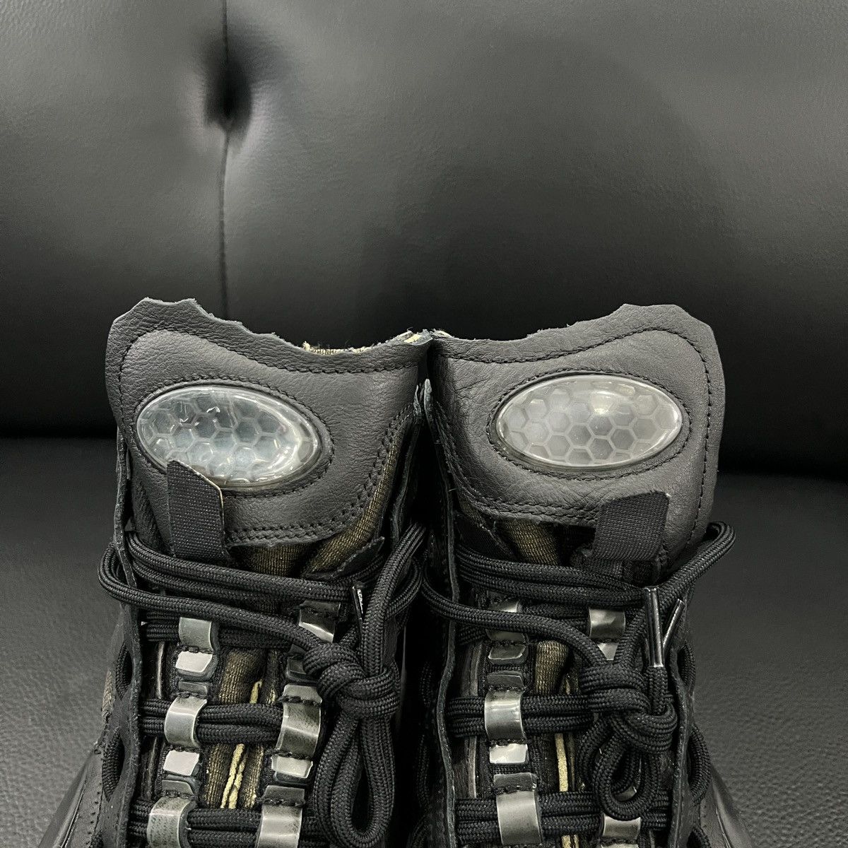 Maison Margiela × Reebok Maison Margiela x Reebok Deconstructed Iverson Sneakers Size US 8 / EU 41 - 6 Thumbnail