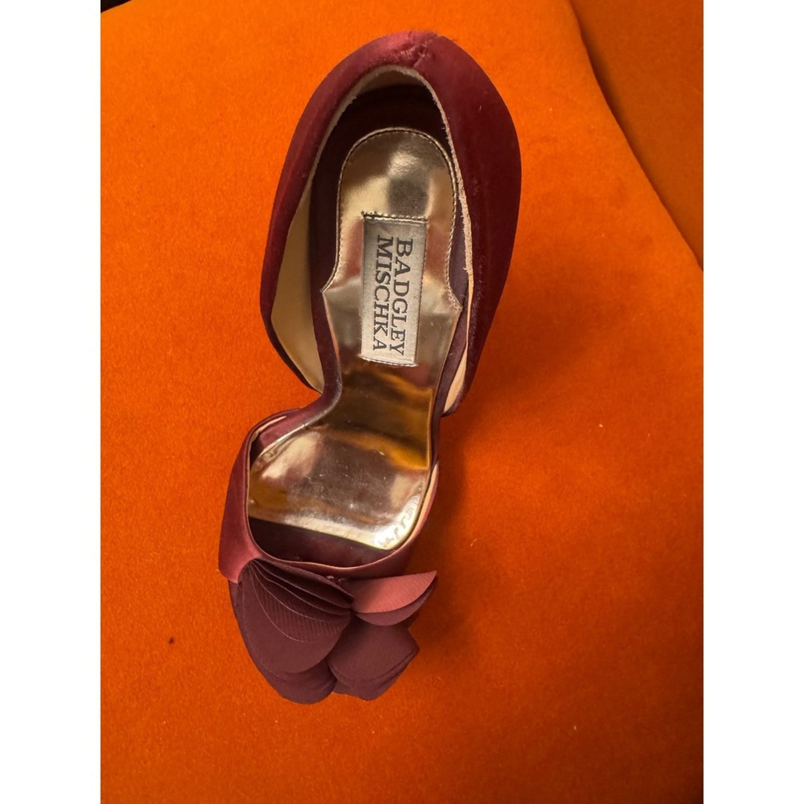 Badgley Mischka Badgley Mischka Burgundy Satin 5.5M Rosette Pumps Shoes Size US 5.5 / IT 35.5 - 4 Thumbnail