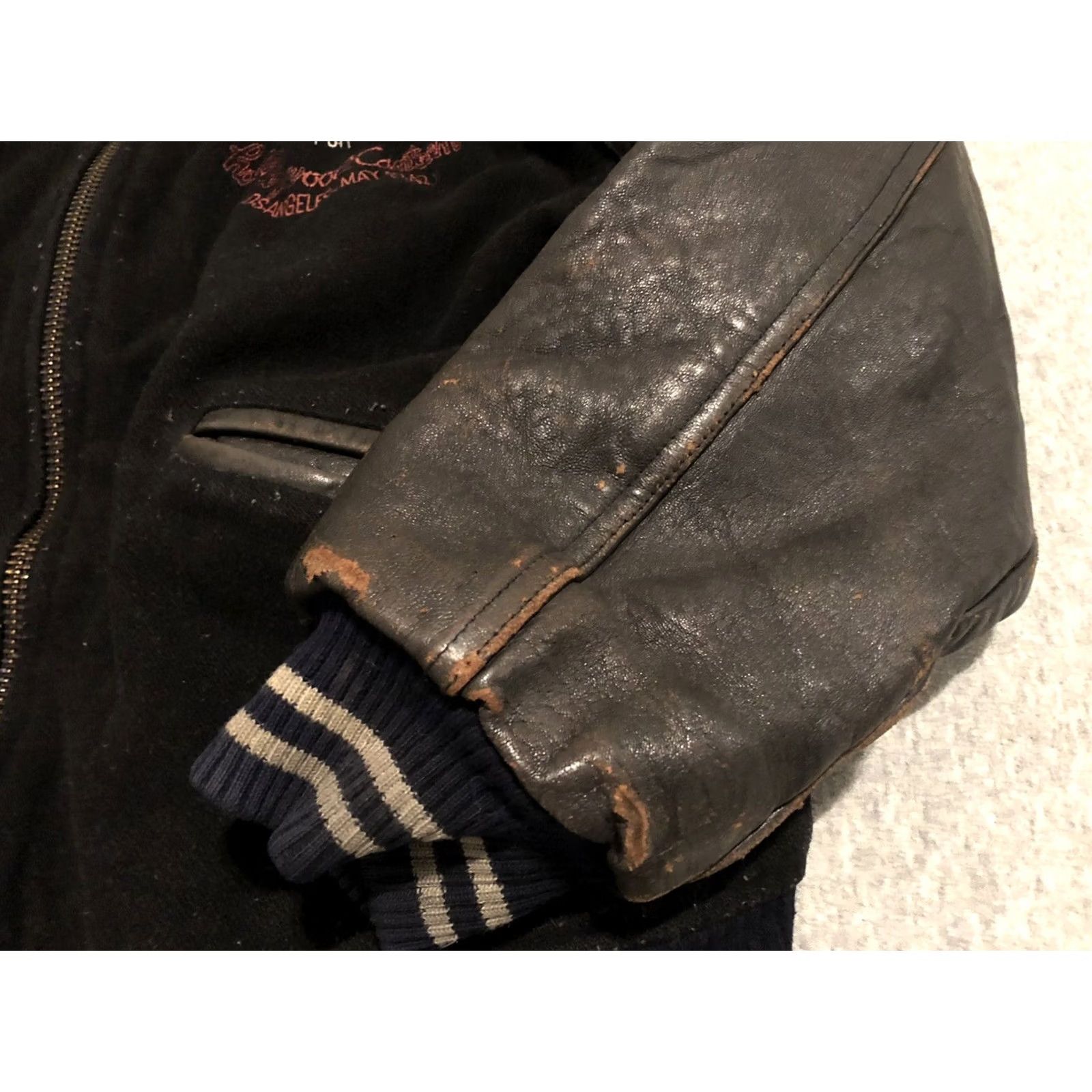Avirex VINTAGE Avirex Jacket Mens Medium Black Wool Leather 1980s Pilot's USA Navy Embroidered Varsity 90s Canteen Size US M / EU 48-50 / 2 - 4 Thumbnail