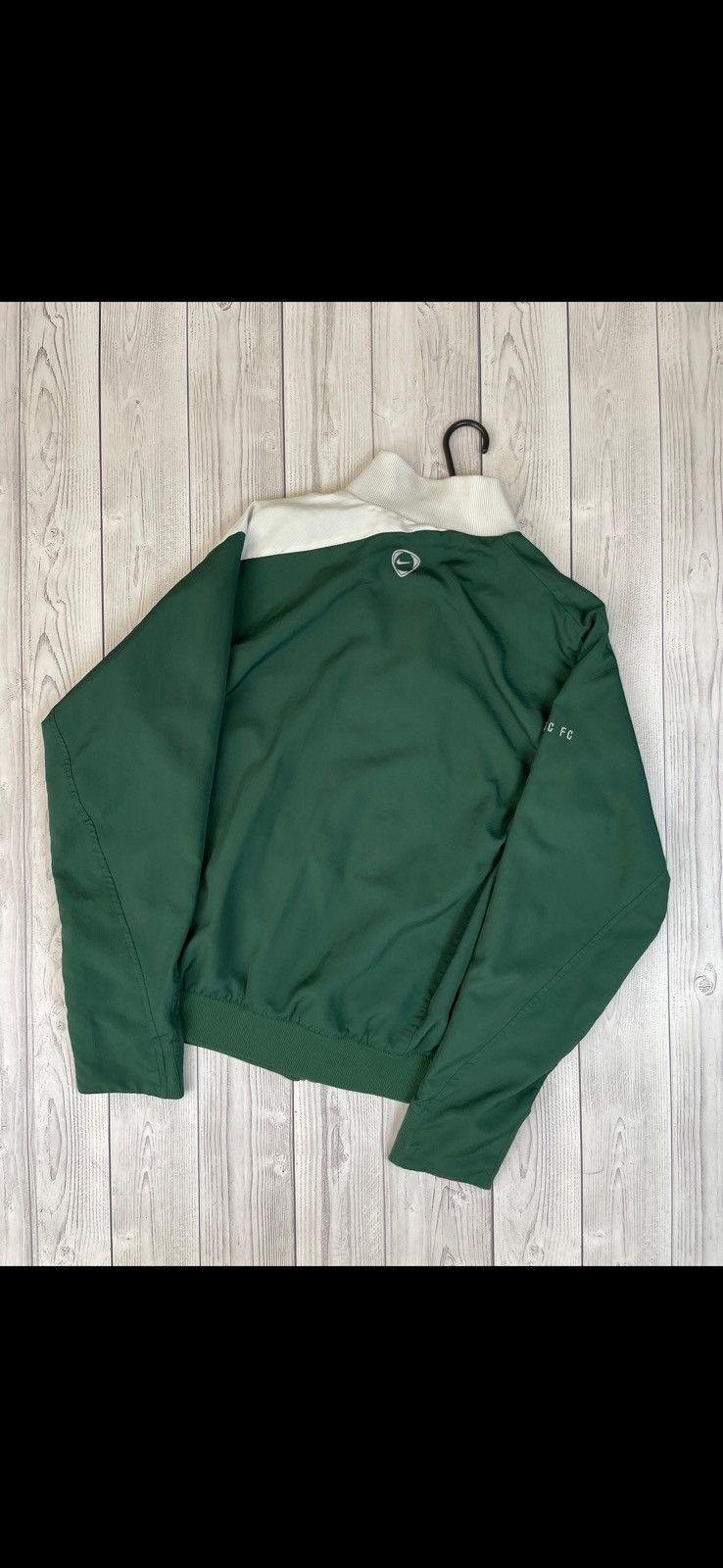 Nike Vintage nike Celtic soccer jacket size L rare logo Size US M / EU 48-50 / 2 - 7 Thumbnail