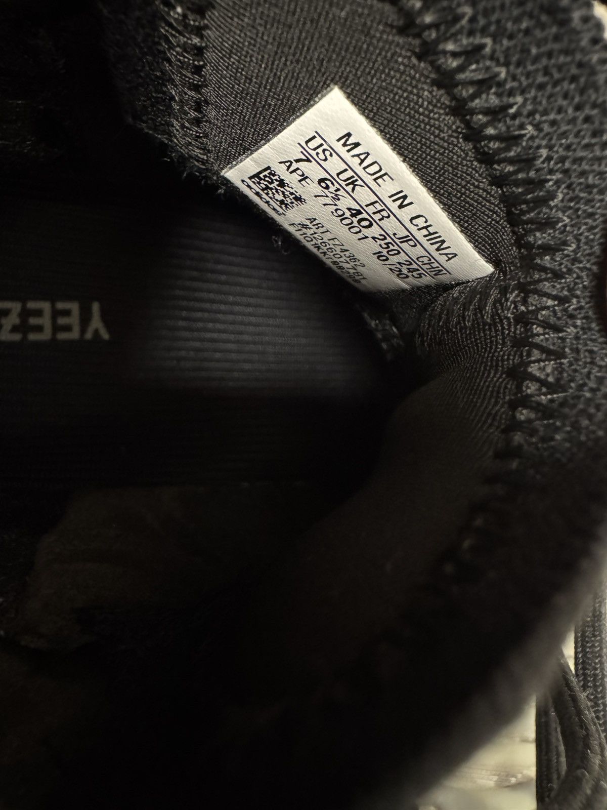 Yeezy Adidas Yeezy BSKTBL Size US 7 / EU 40 - 5 Thumbnail