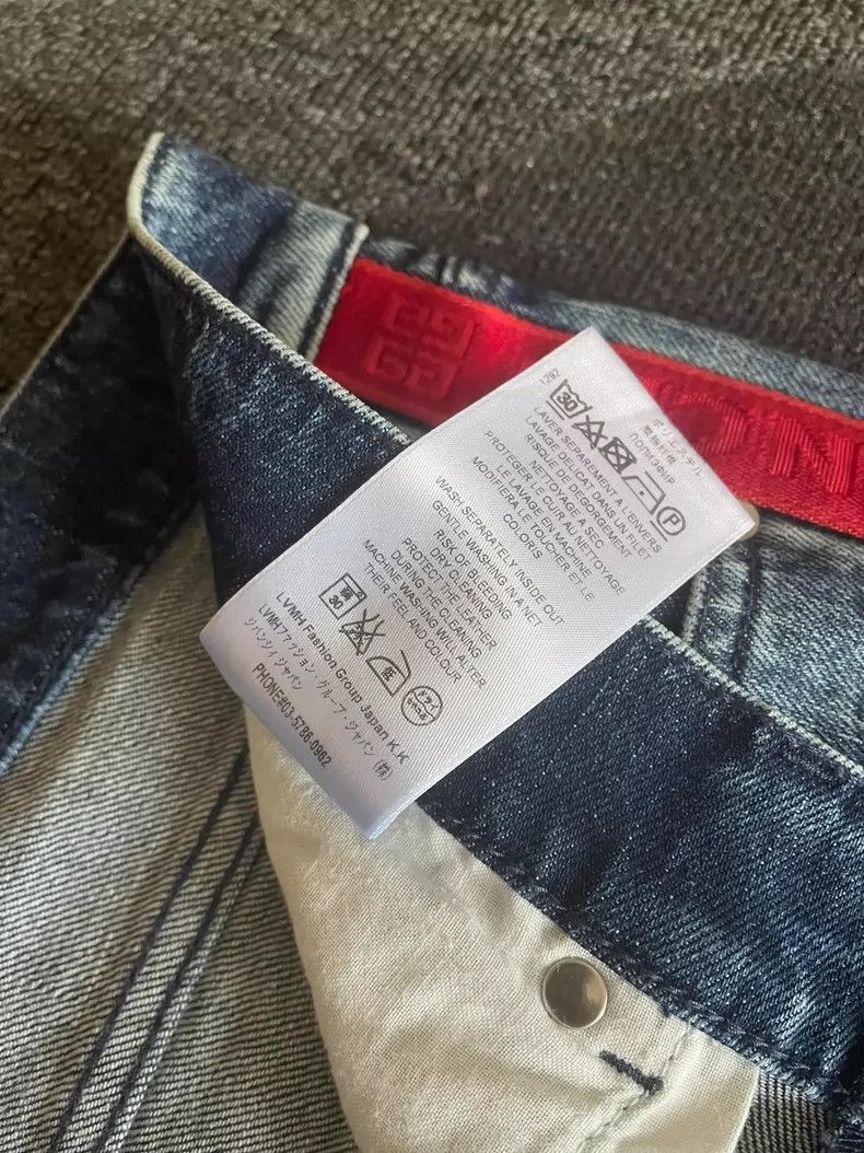 Givenchy Givenchy Denim pants with side stripes and elasticity Size US 30 / EU 46 - 7 Thumbnail