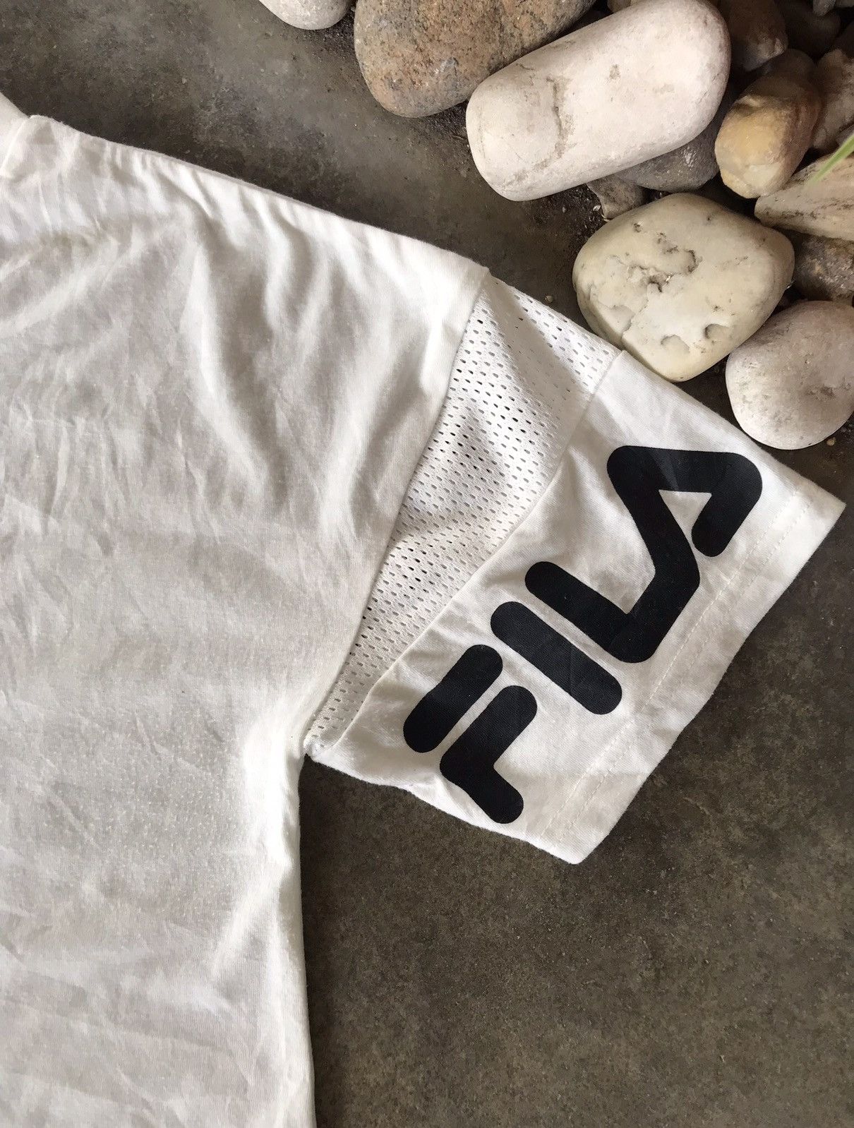 Fila × Vintage FILA Off White V neck shirt Size US M / EU 48-50 / 2 - 8 Thumbnail