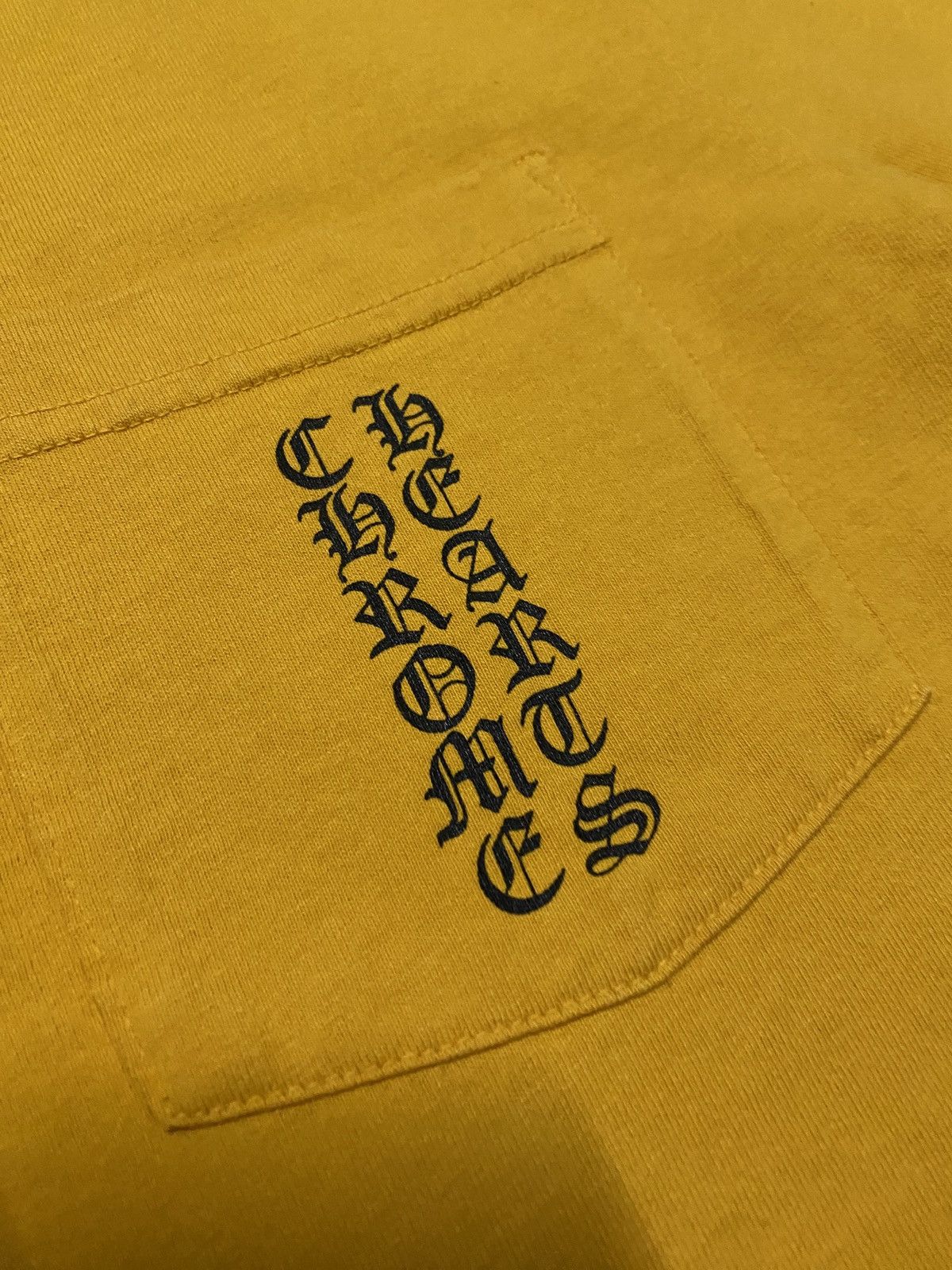 Chrome Hearts LIKE NEW RARE - MUSTARD YELLOW CROSS PLUS CHROME HEARTS TEE Size US M / EU 48-50 / 2 - 4 Thumbnail