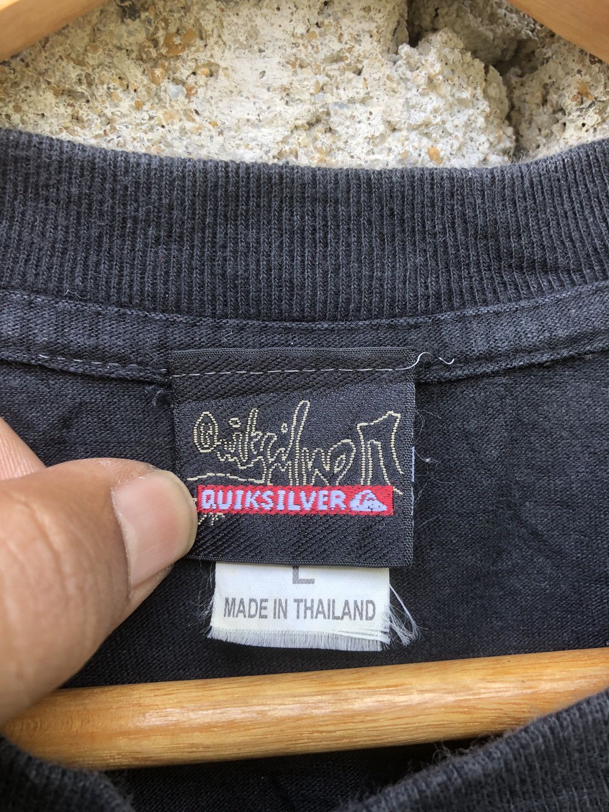 Quiksilver × Vintage Vintage Y2K Quiksilver Surfing Tshirt Size US L / EU 52-54 / 3 - 11 Thumbnail