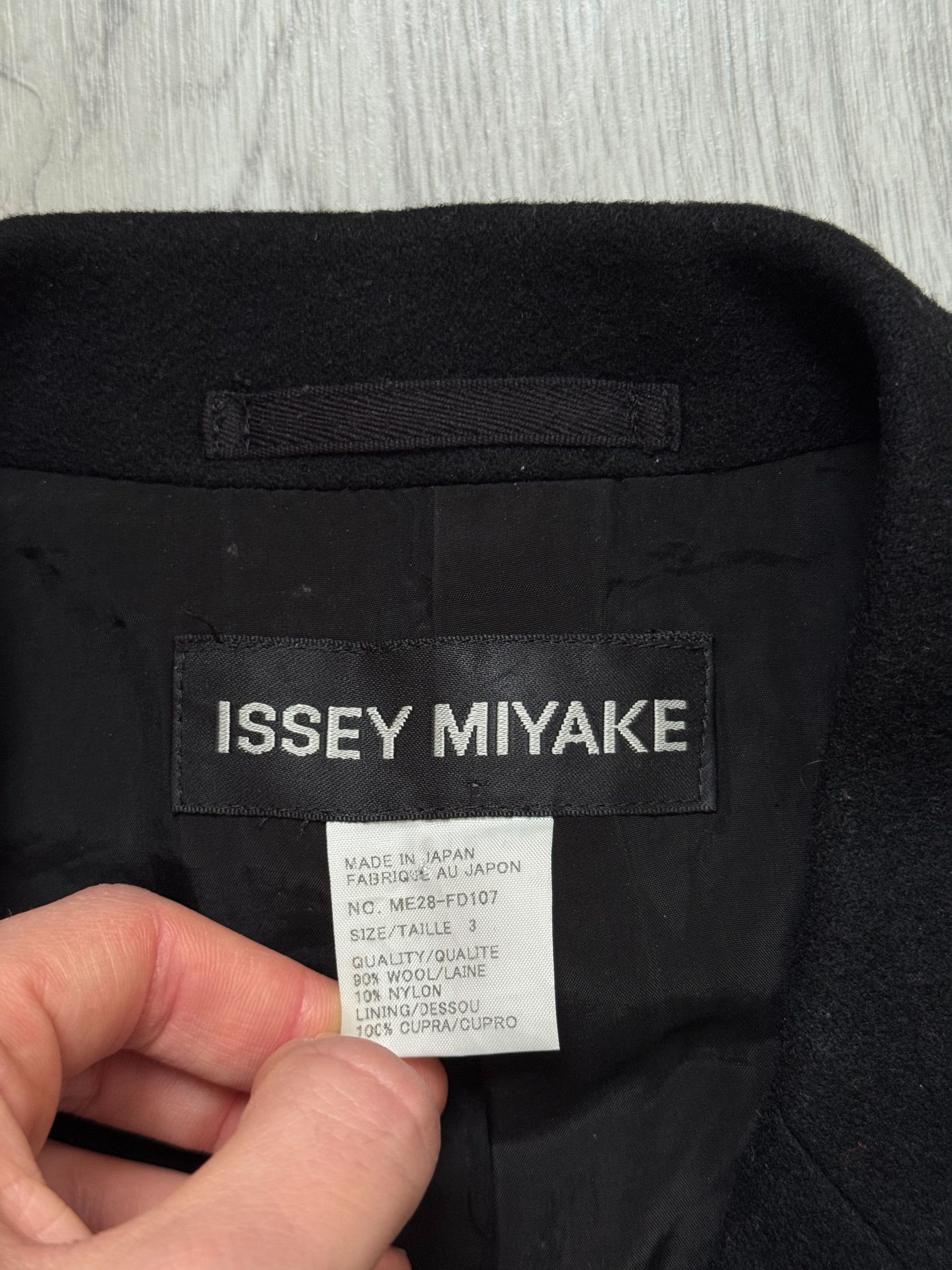 Issey Miyake Black Navy Gradient Wool Coat Made in Japan Size 3 (M) Size US M / EU 48-50 / 2 - 2 Thumbnail