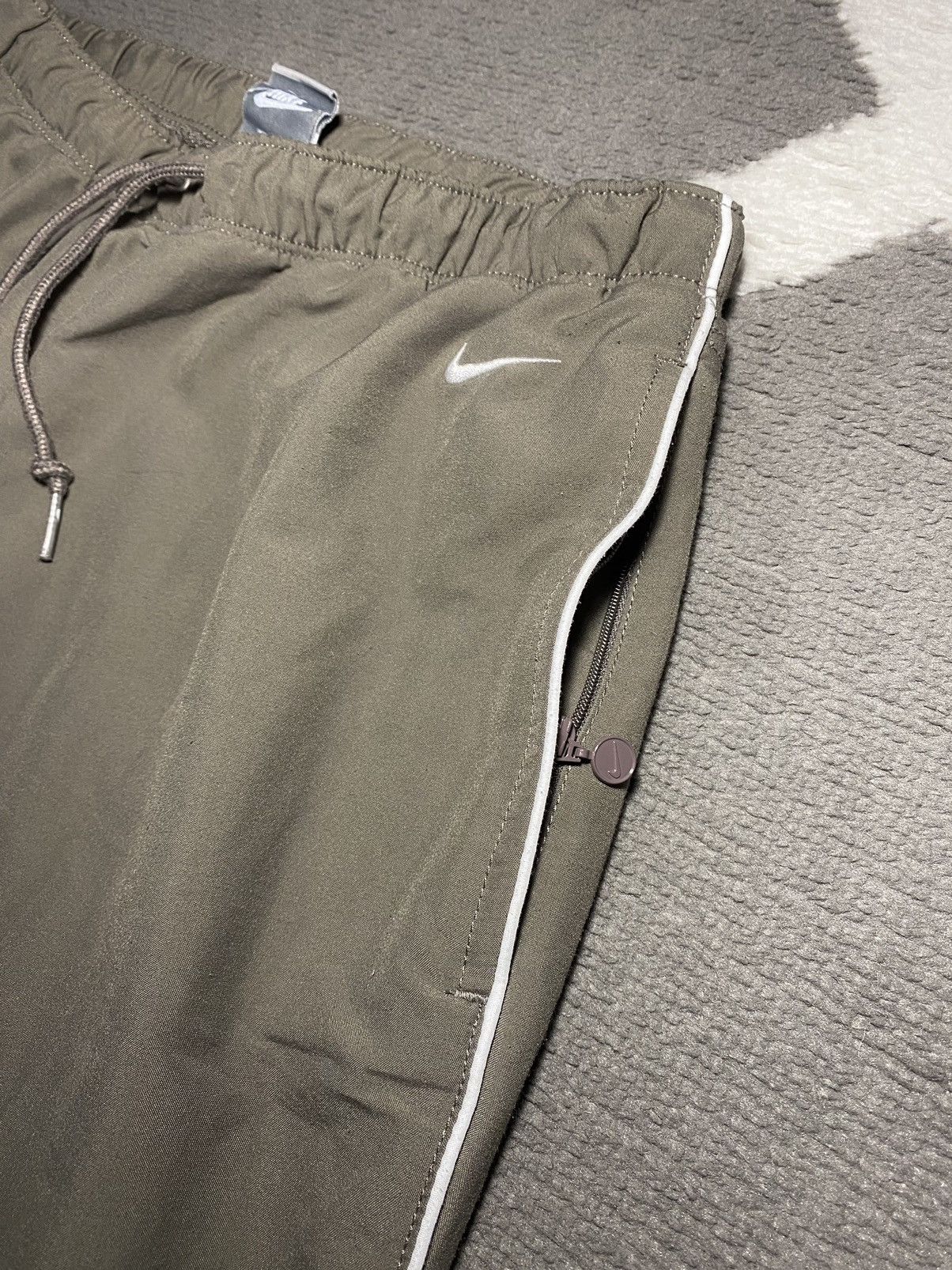 Nike × Vintage Vintage 00’s Nike Double Swoosh light khaki Sweatpants Y2K Size 25" / US 0 / IT 36 - 9 Thumbnail