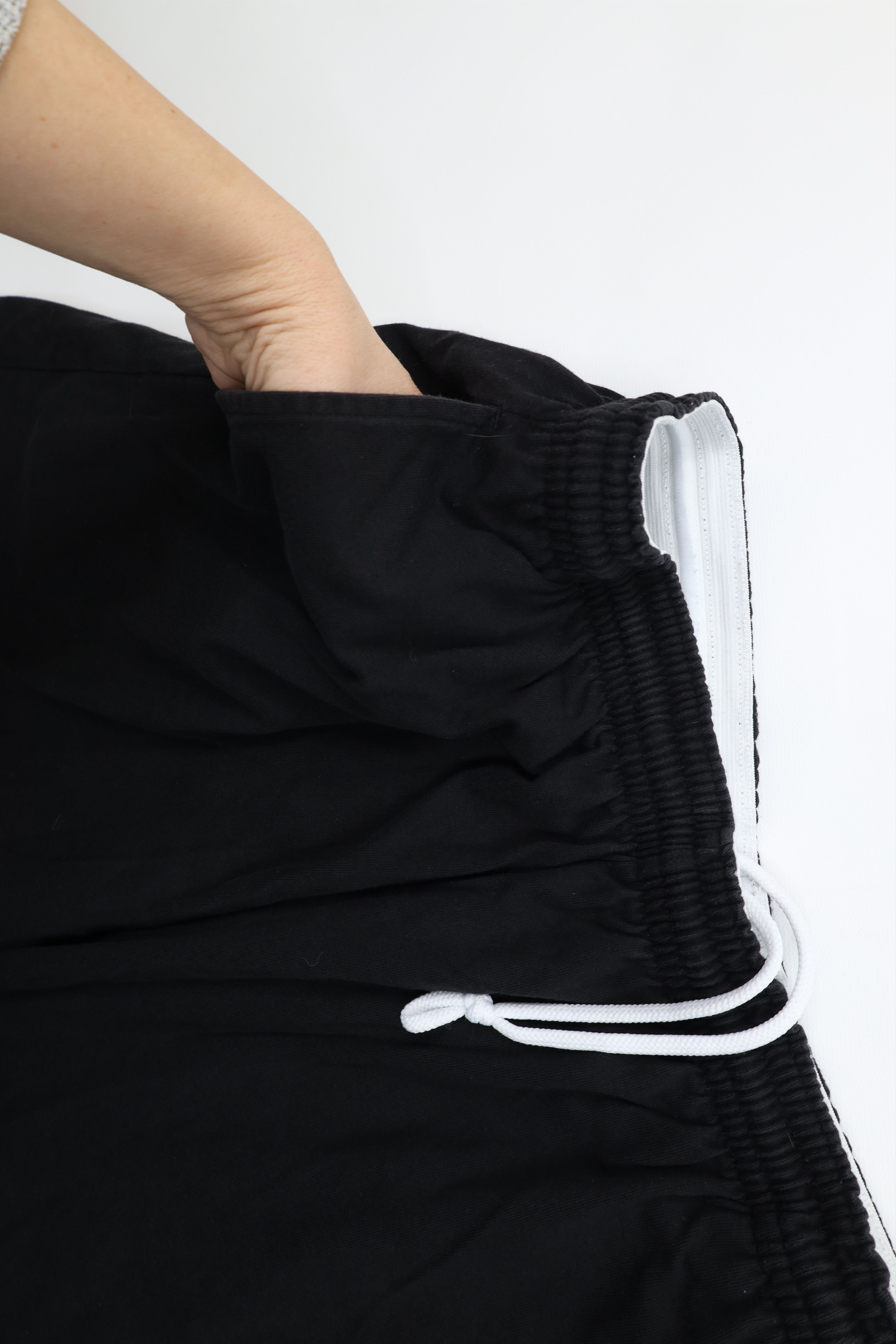Vintage Vintage Y2K Streetwear Blank Heavyweight Above Knee Shorts Size US 32 / EU 48 - 6 Thumbnail