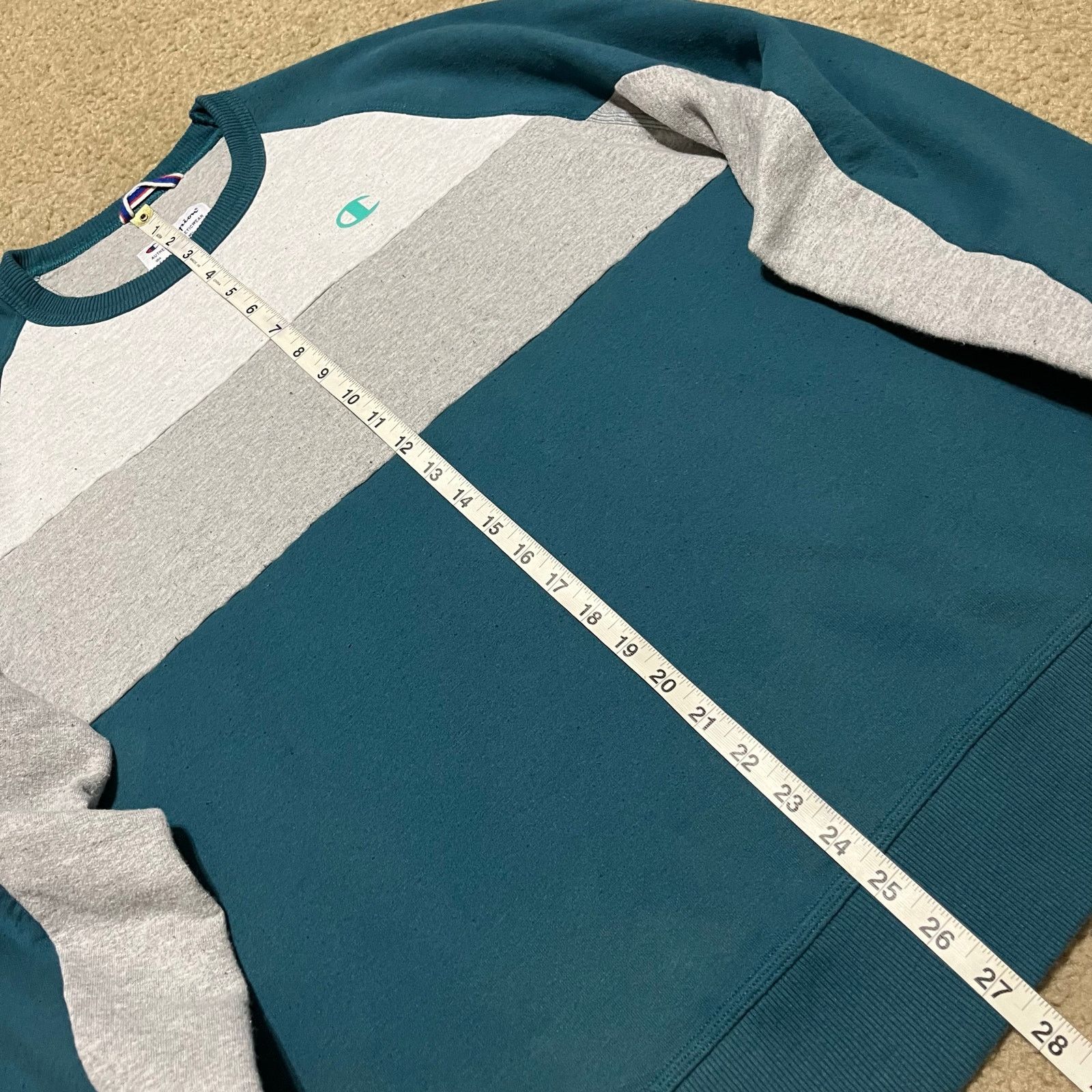 Champion Champion Y2K Turquoise/Grey/White Crewneck Large Size US L / EU 52-54 / 3 - 4 Thumbnail