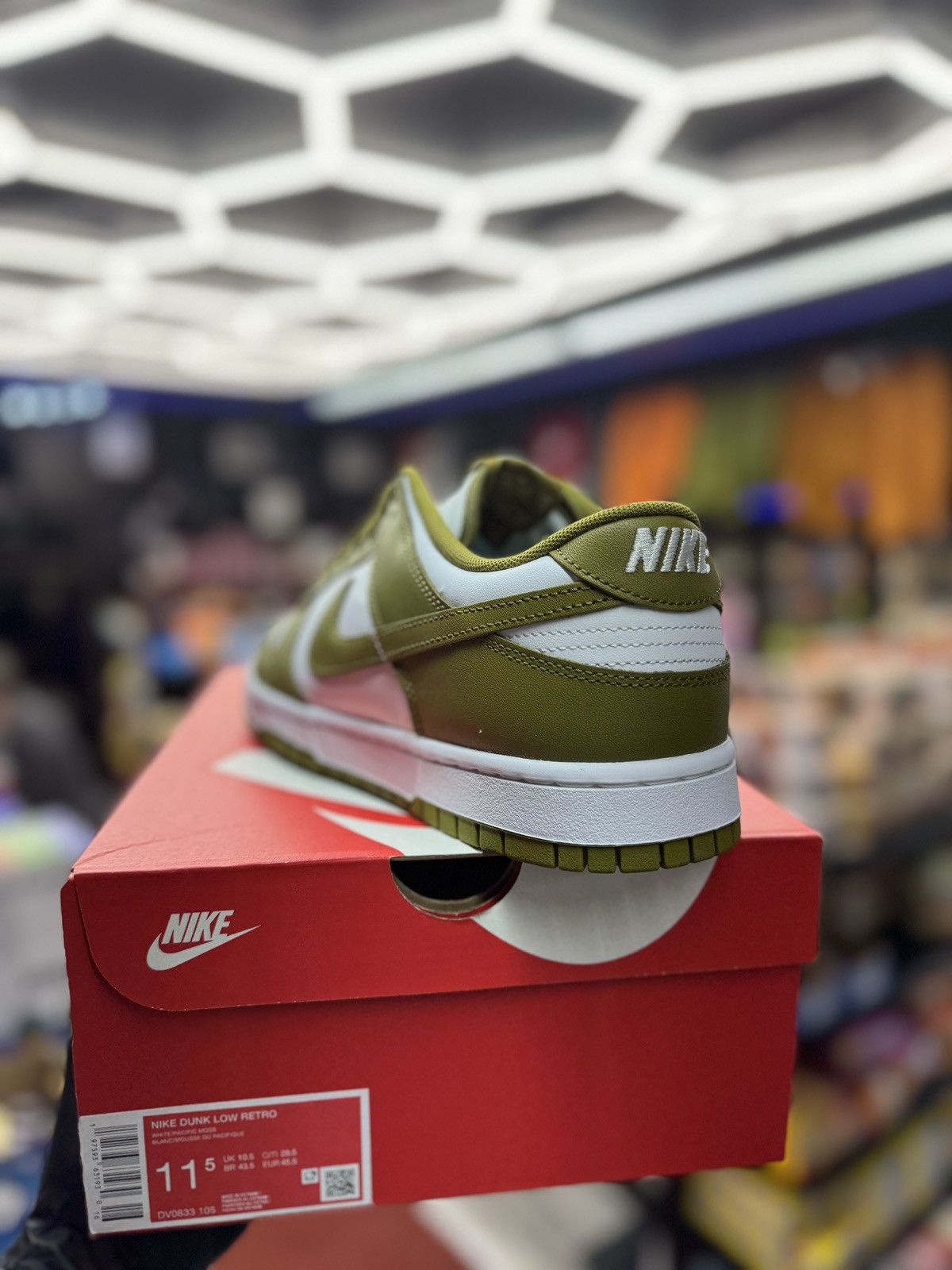 Nike Nike dunk low Pacific moss Size US 11.5 / EU 44-45 - 2 Thumbnail