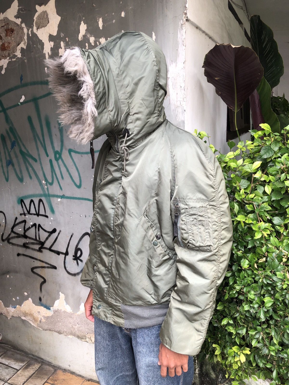 Alpha Industries ALPHA INDUSTRIES N-2B BOMBER JACKET Size US M / EU 48-50 / 2 - 2 Thumbnail