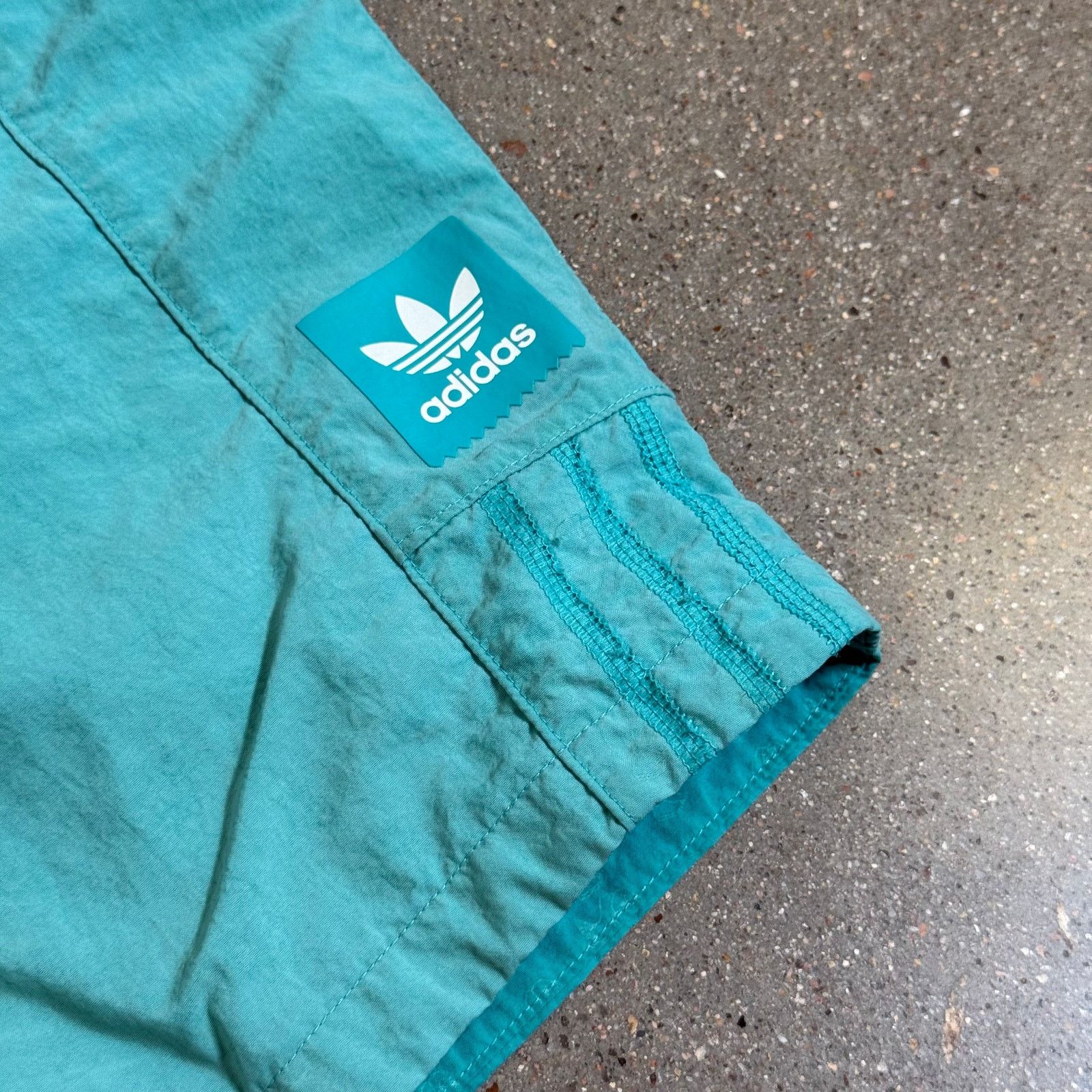 Adidas Adidas Skateboarding 2018 Teal Mesh Shorts XL Street Trefoil Size US 36 / EU 52 - 2 Thumbnail