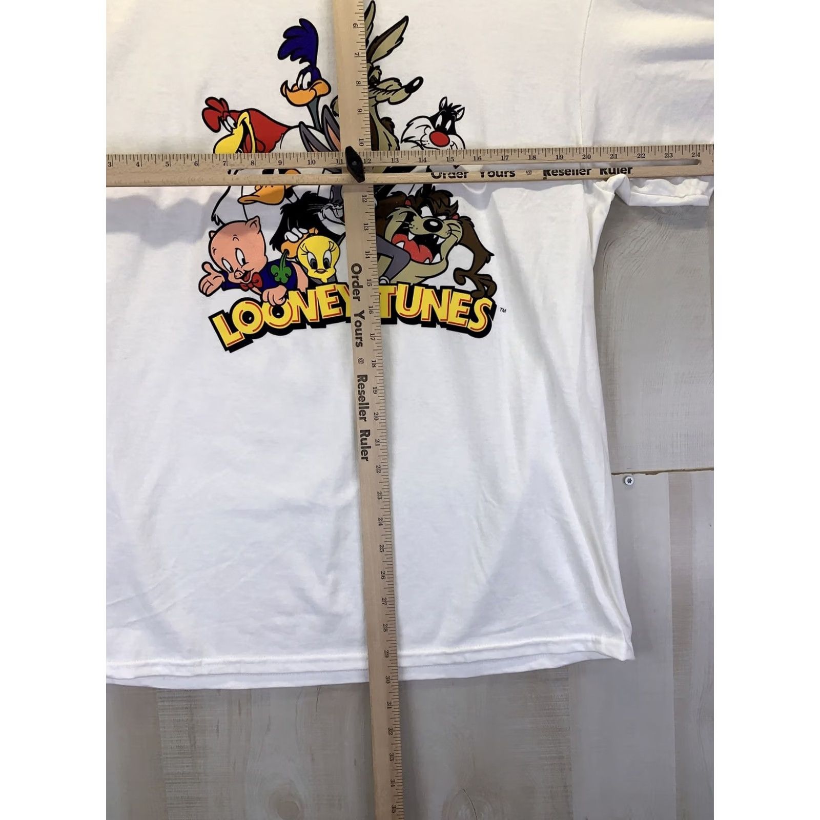 Vintage Vintage Looney Tunes T-Shirt Graphic 90s Adult Large NWT-11061 White Cotton Blend Short Sleeve Crew Neck Shirt Mens Womens Size US L / EU 52-54 / 3 - 6 Thumbnail