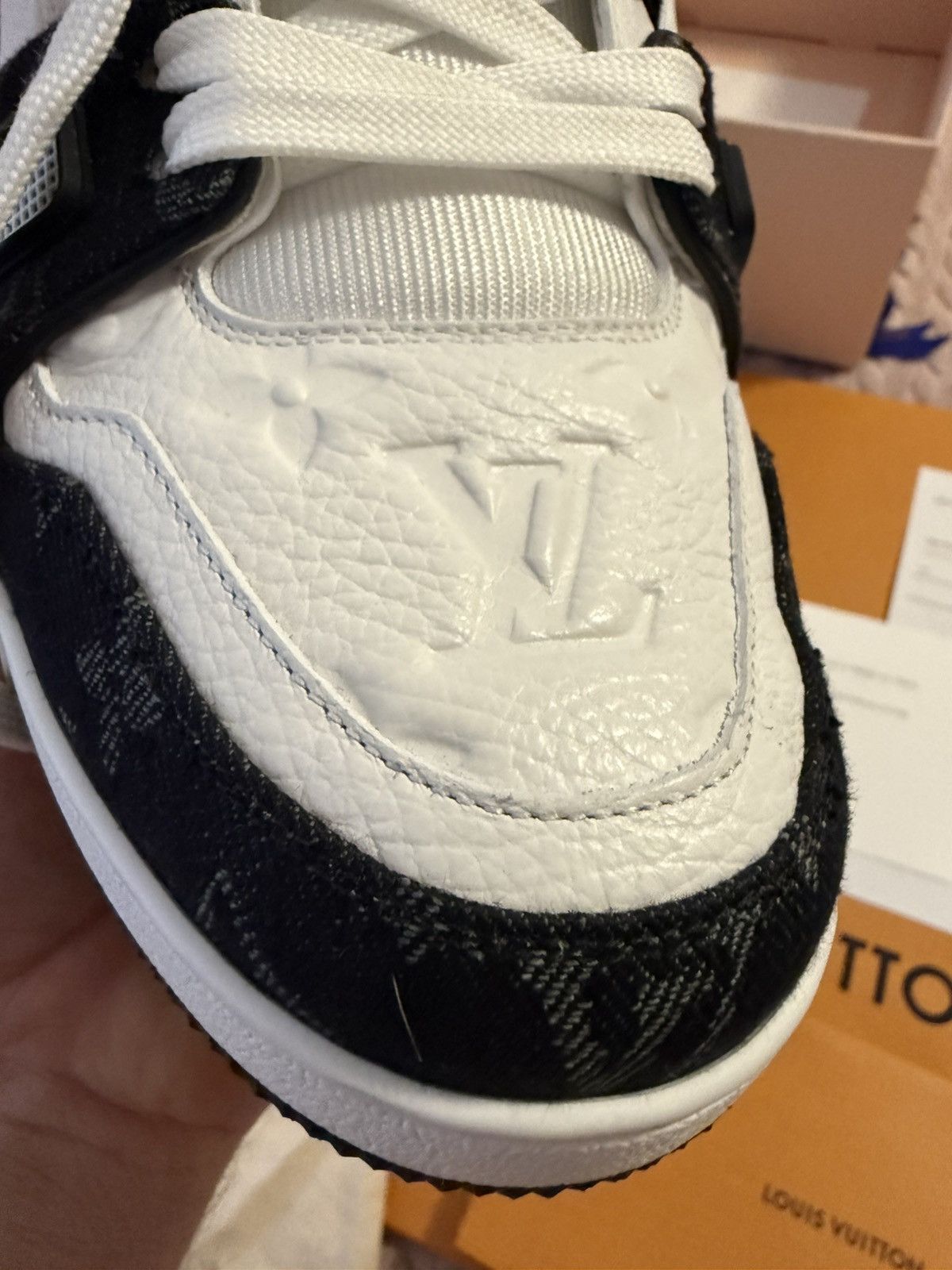 Louis Vuitton LV Trainer Sneaker (White/Black) Size US 8.5 / EU 41-42 - 7 Thumbnail