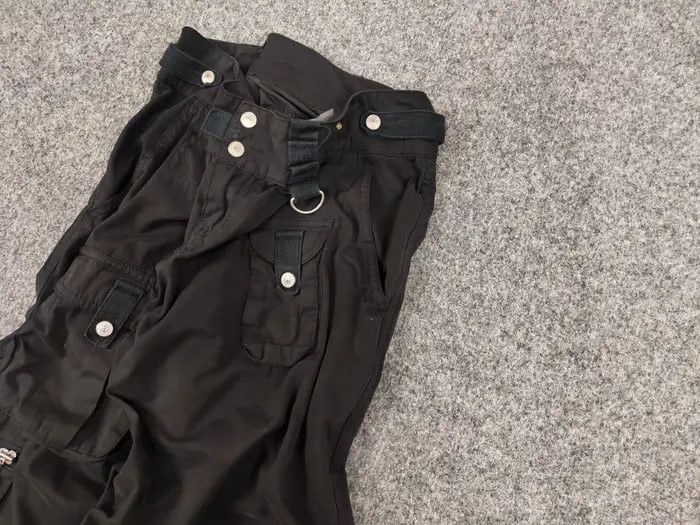 Japanese Brand Rare Vintage Y2K Japanese Black cotton Cargo Baggy Pants Size US 32 / EU 48 - 6 Thumbnail