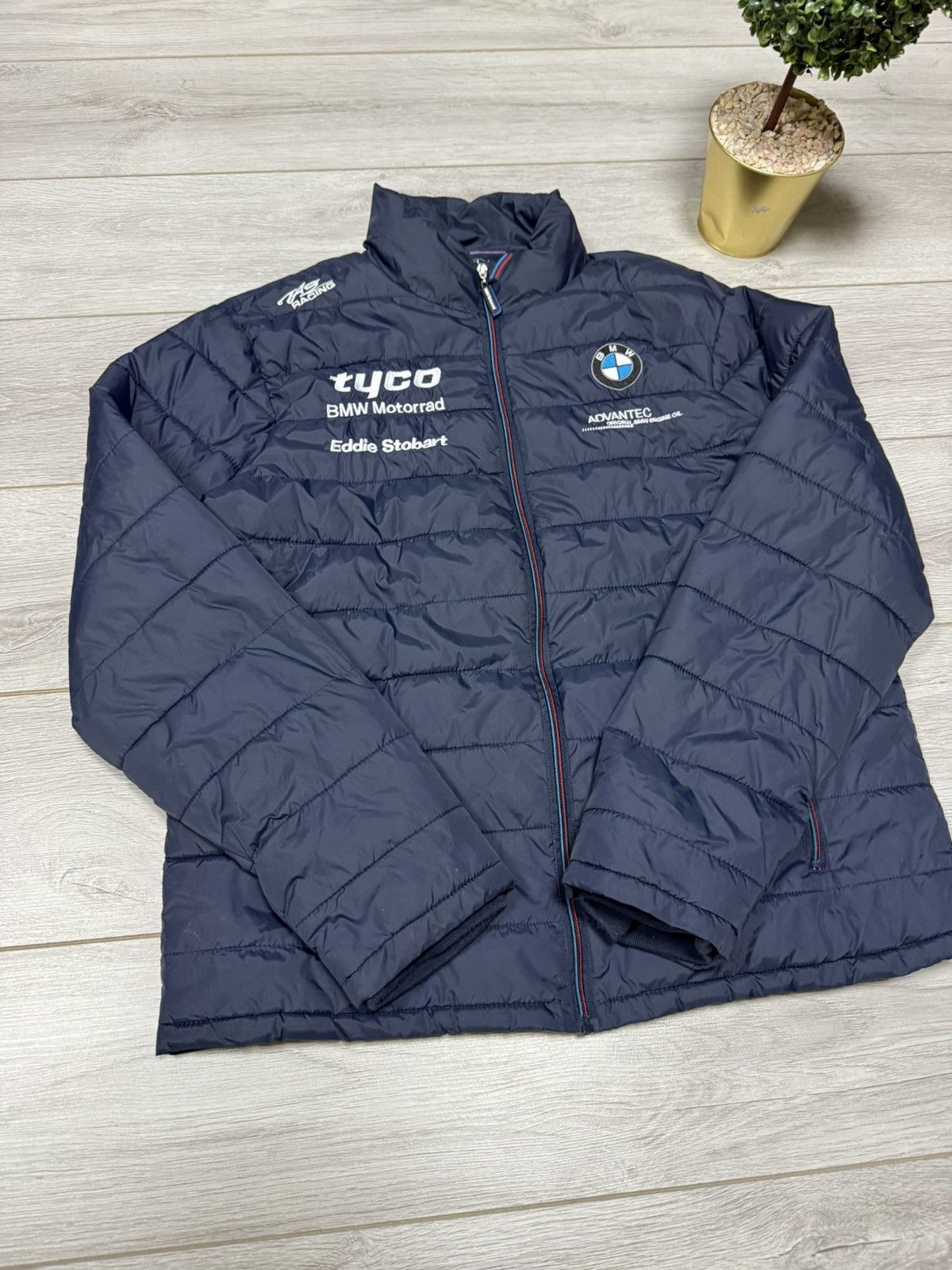 BMW Tyco BMW puffer jacket big logo Size US XL / EU 56 / 4 - 6 Thumbnail