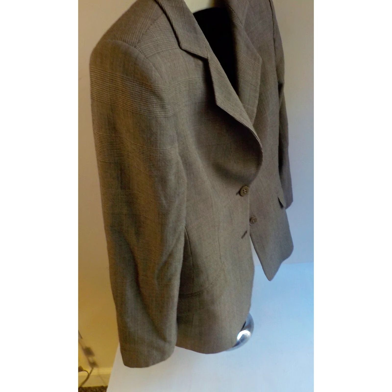 Armani ARMANI Collezioni Blazer Plaid Beige/Black Wool Blend - SZ 6 Womens Jacket Lining 100% Polyester Notch 2 Button, Great Condition Size M / US 6-8 / IT 42-44 - 3 Thumbnail