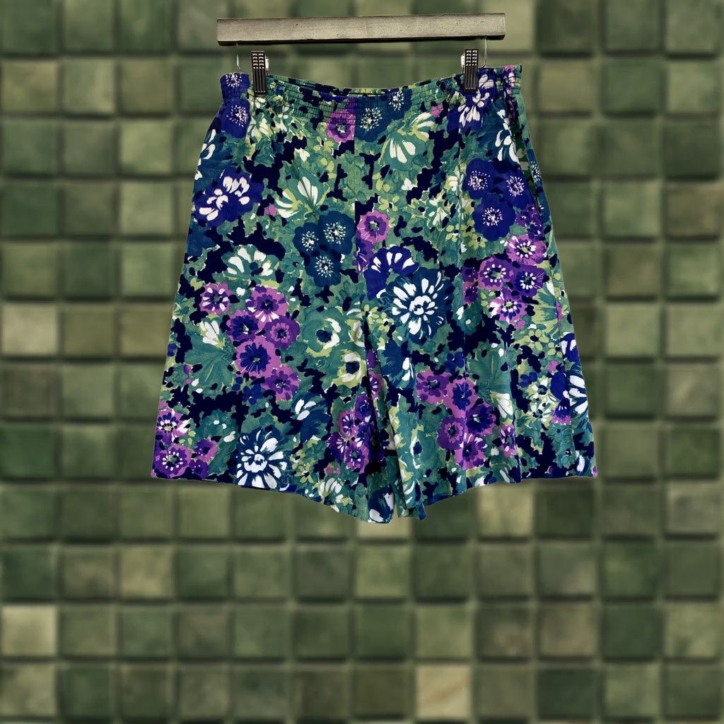 Vintage VINTAGE 1990s Womens Floral Pocket Front Shorts Size M by Tracy Evans-7019 Size 32" / US 10 / IT 46 - 1 Thumbnail