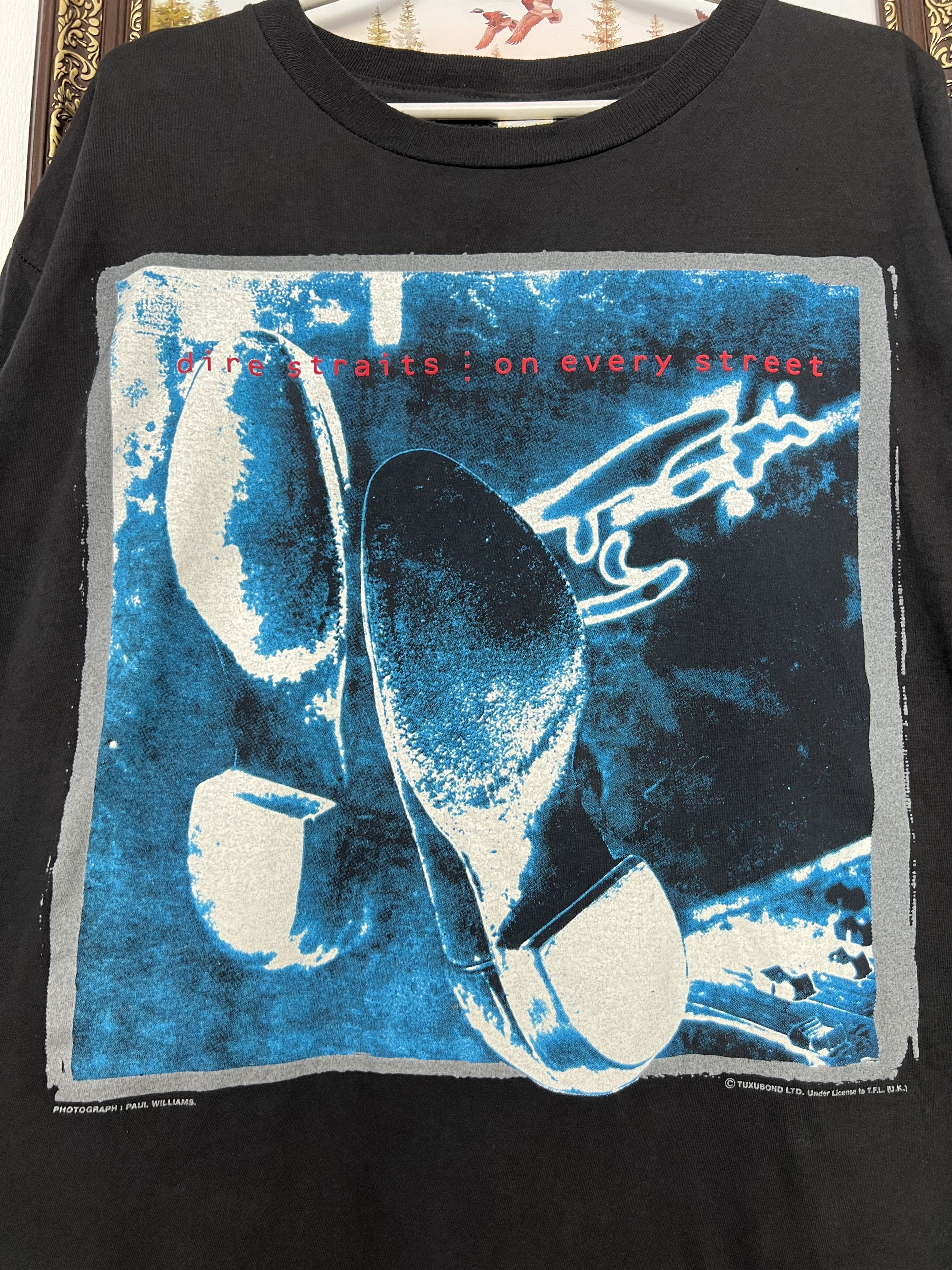 Vintage Vintage 90's Dire Straits On Every Street Band Tour Tee Size US L / EU 52-54 / 3 - 3 Thumbnail
