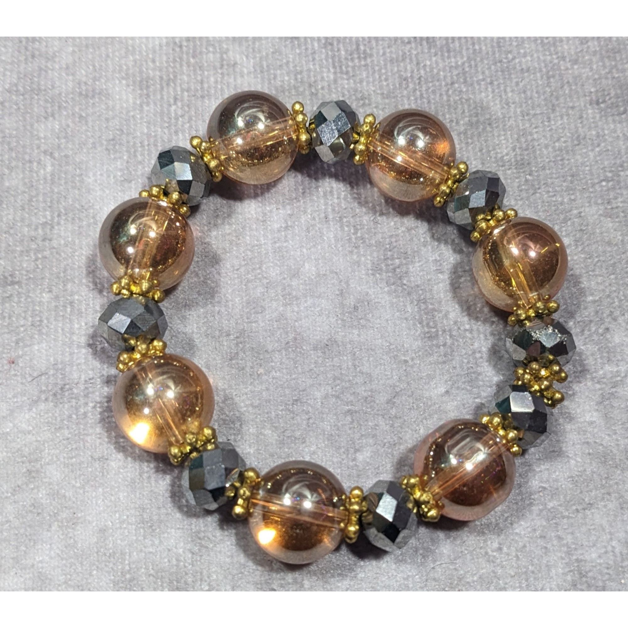 Other Whimsical Silver And Gold Tone Glass Beaded Bracelet Size ONE SIZE - 6 Thumbnail