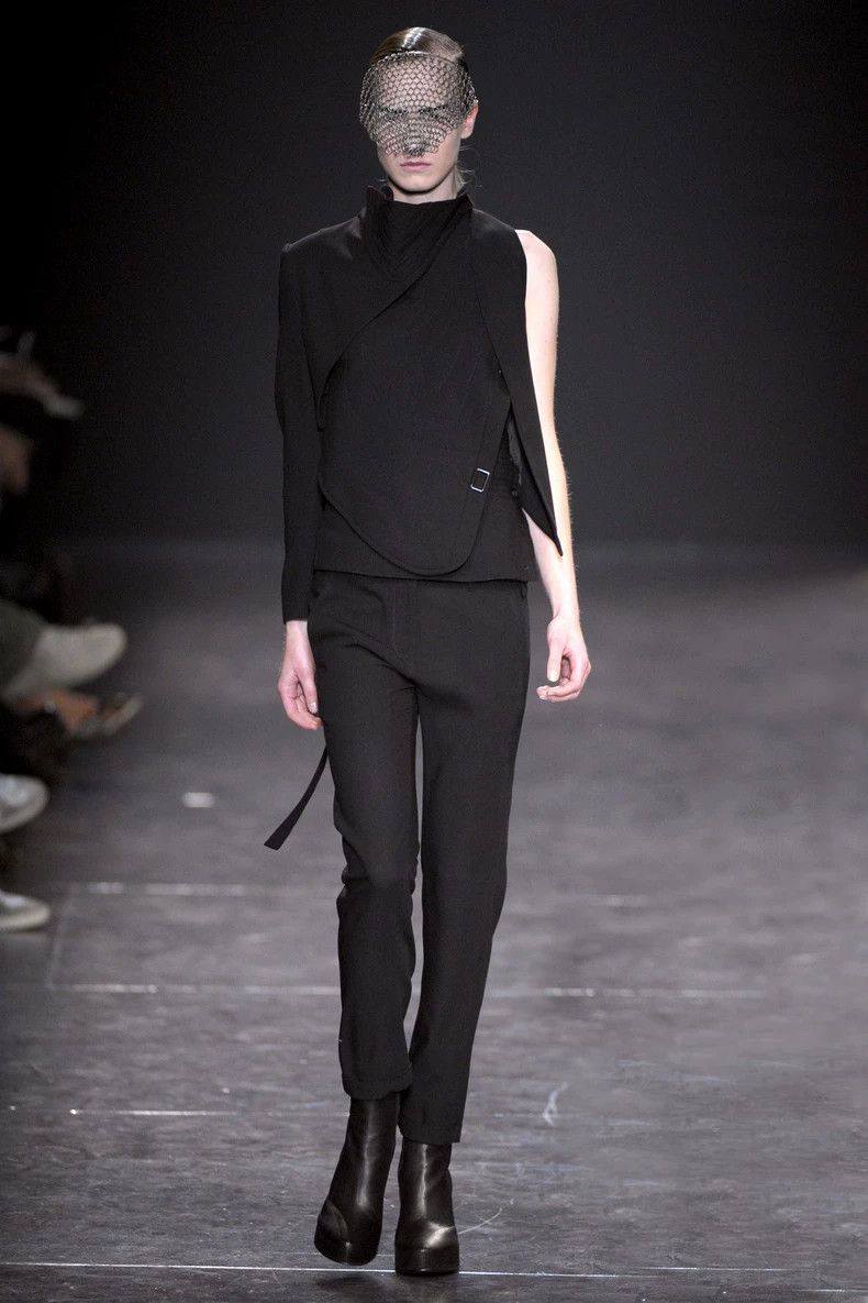 Ann Demeulemeester Ann Demeulemeester Women's deconstructed coat shawl Size S / US 4 / IT 40 - 8 Thumbnail