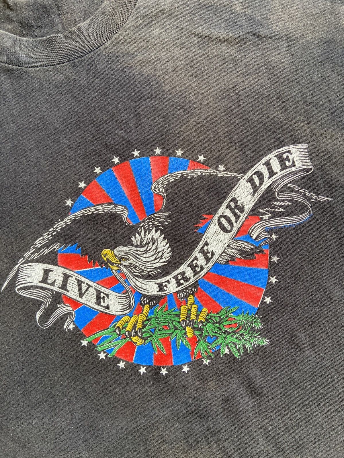 Vintage VINTAGE 90s LIVE FREE OR DIE Size US XL / EU 56 / 4 - 5 Thumbnail