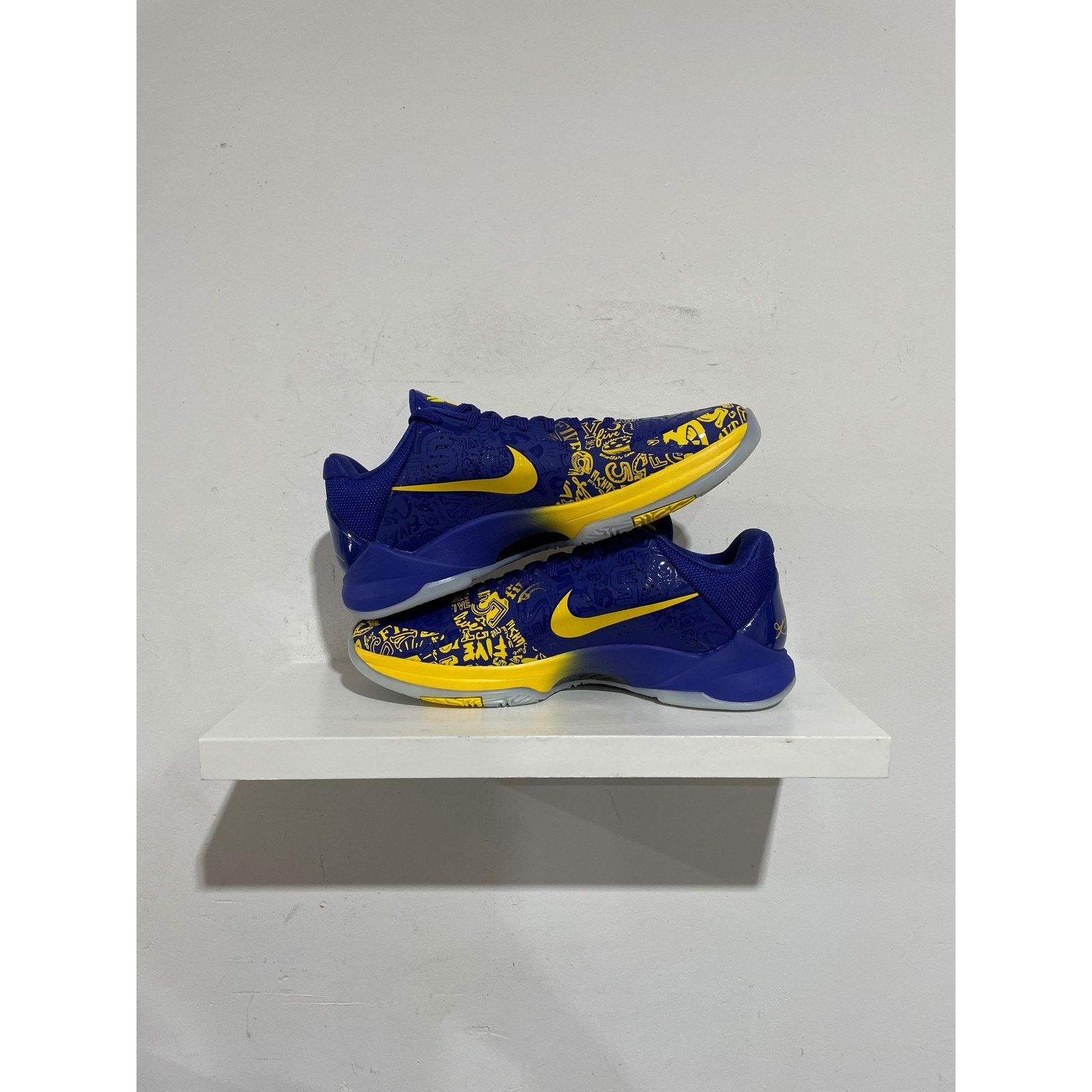 Nike NIKE KOBE 5 PROTRO 5 RINGS 2020 SIZE 9.5 NEW Size US 9.5 / EU 42-43 - 2 Thumbnail