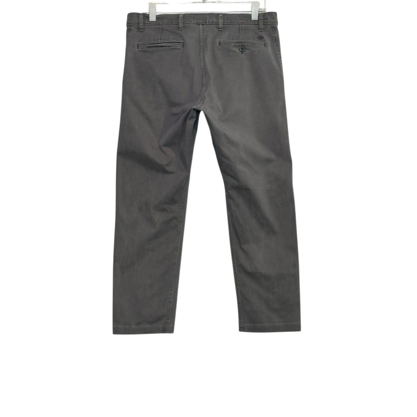 Dockers Dockers Athletic Fit gray straight leg jeans size 34 Size US 34 / EU 50 - 9 Thumbnail
