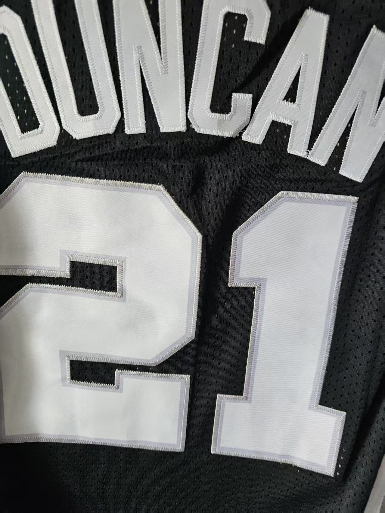 NBA Spurs #21 Tim Duncan Jersey Black Size US XL / EU 56 / 4 - 5 Thumbnail
