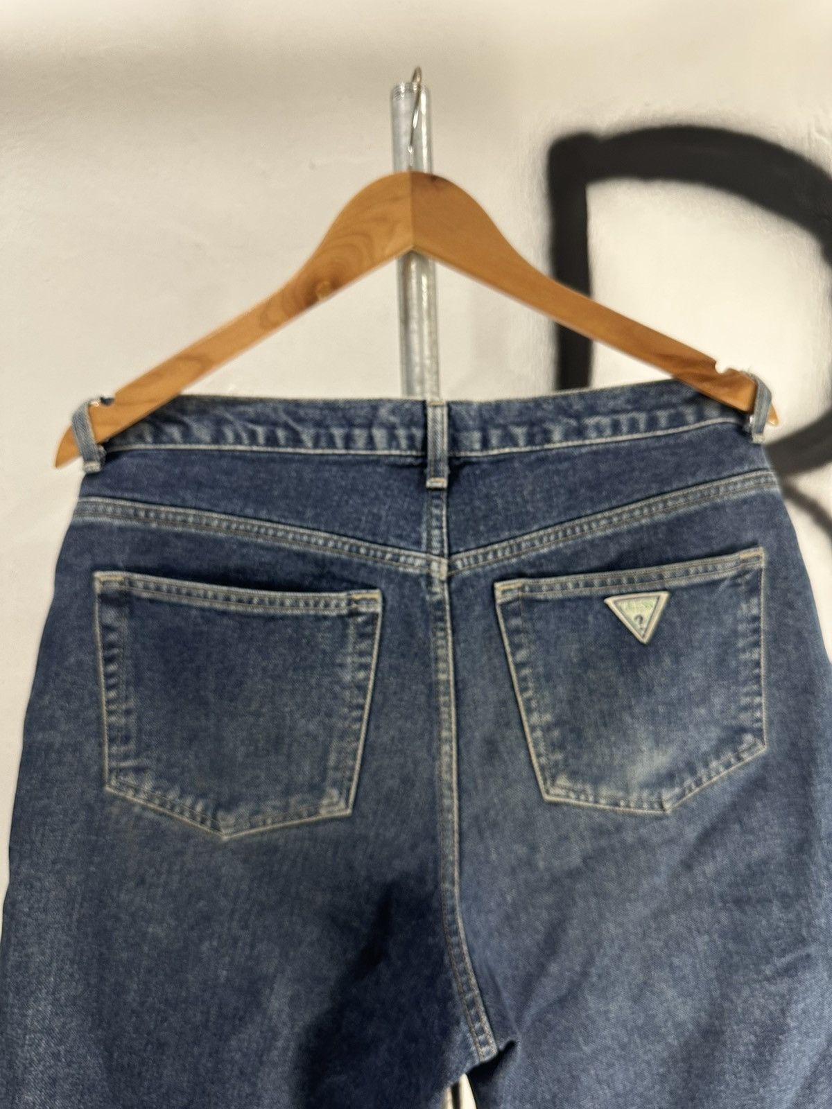 Guess Vintage Guess Baggy Denim Jorts Size US 33 - 8 Thumbnail
