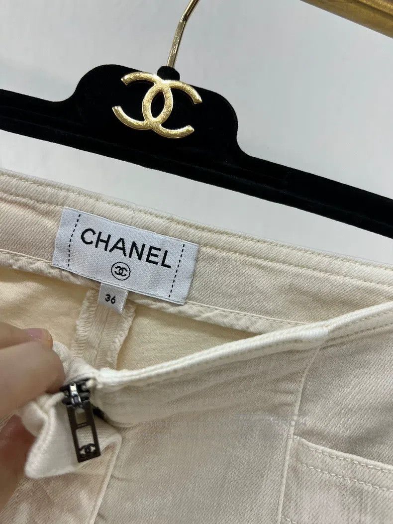 Chanel Chanel White jeans with diamond buckles Size 24" / US 00 / IT 34 - 3 Thumbnail