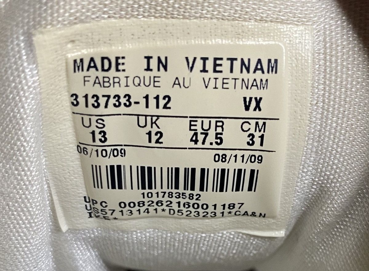 Nike Nike Uptempo Encapsulated 2009 White Vintage Mens 13 Size US 13 / EU 46 - 8 Thumbnail