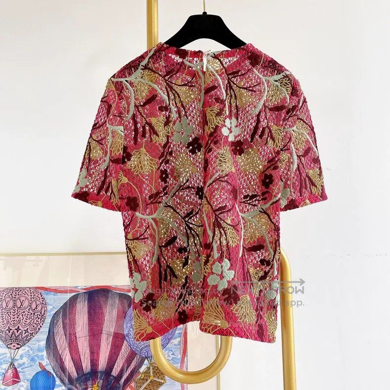 Valentino Valentino Lace T-shirt top Size XS / US 0-2 / IT 36-38 - 2 Thumbnail