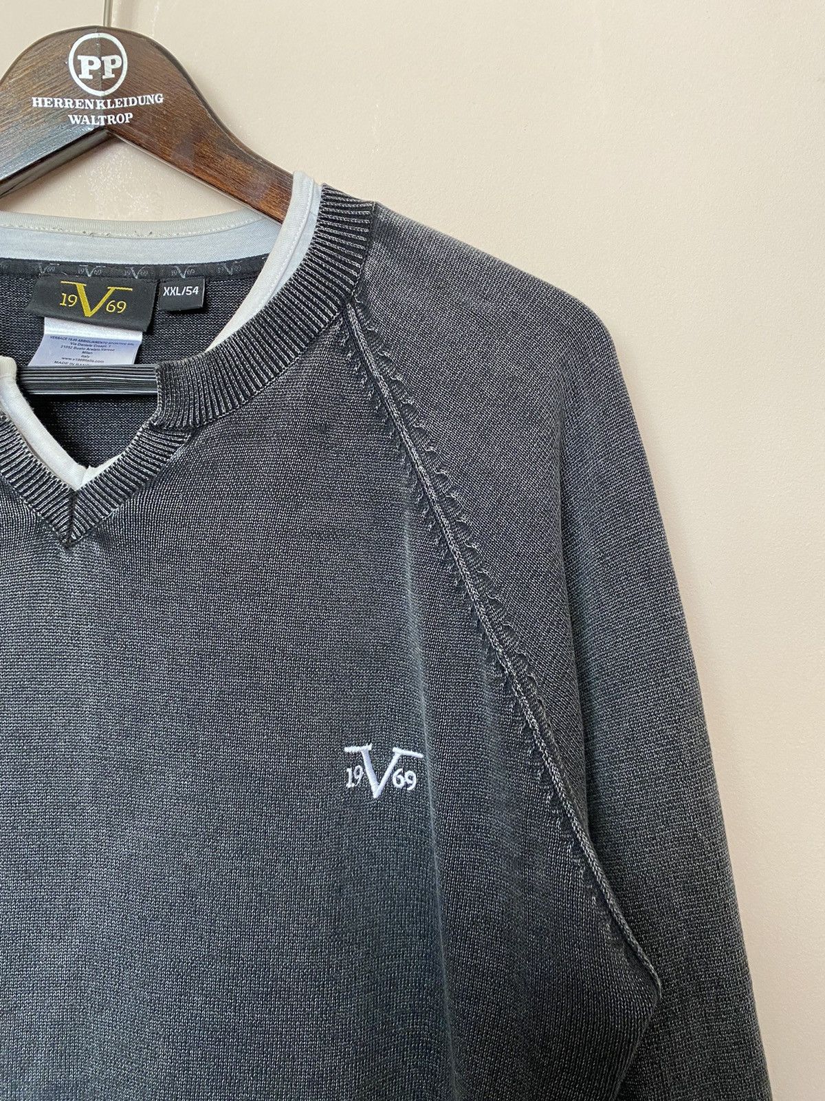 Versace 19V69 Versace Y2K 00s Mini Logo Vintage Long Sleeve Size US XL / EU 56 / 4 - 2 Thumbnail
