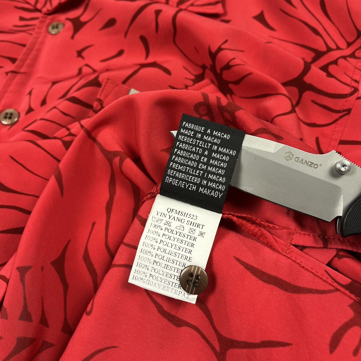 Quiksilver Vintage Quiksilver Yin-Yang y2k Hawaii Crazy shirt 90’s Size US M / EU 48-50 / 2 - 7 Thumbnail