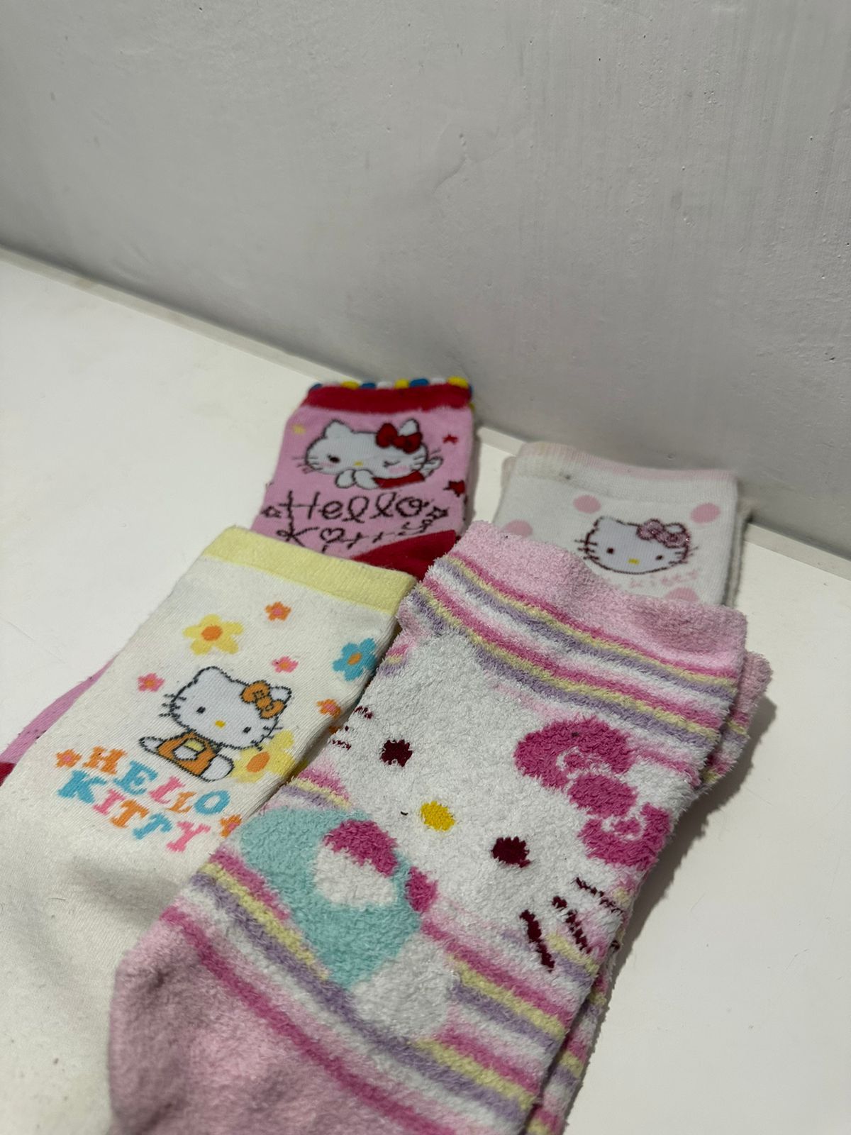 Bundle Hello Kitty 4 Pair Socks