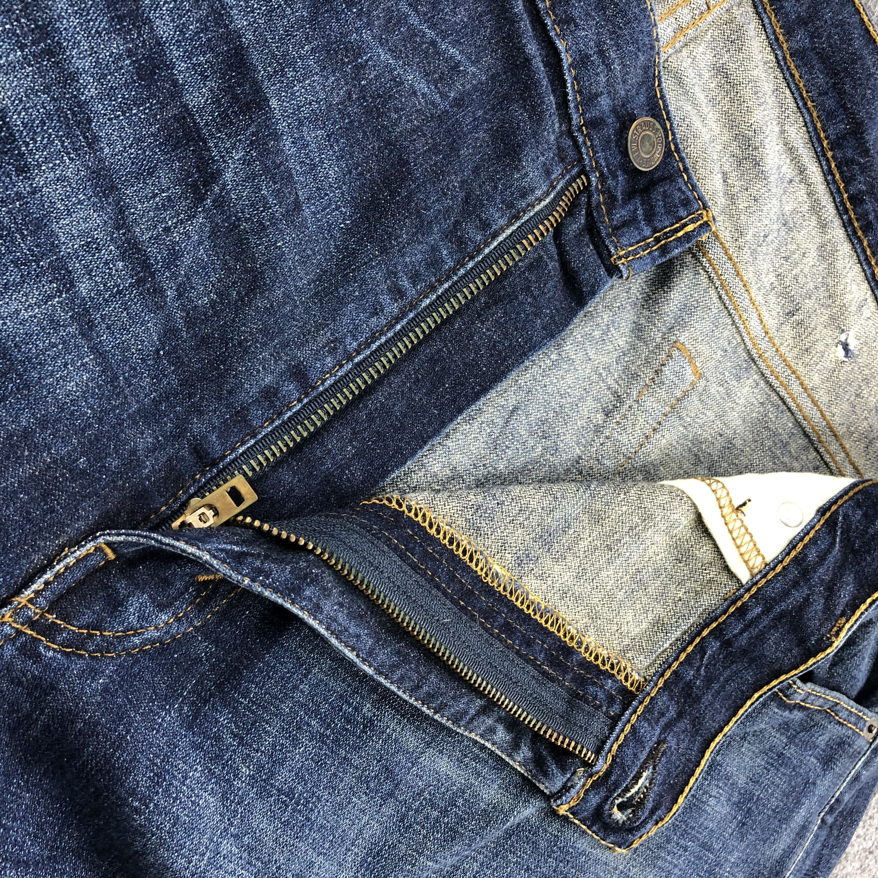 Levi's Vintage Distress Levis 569 Jeans-J1401 Size US 44 / EU 60 - 10 Thumbnail