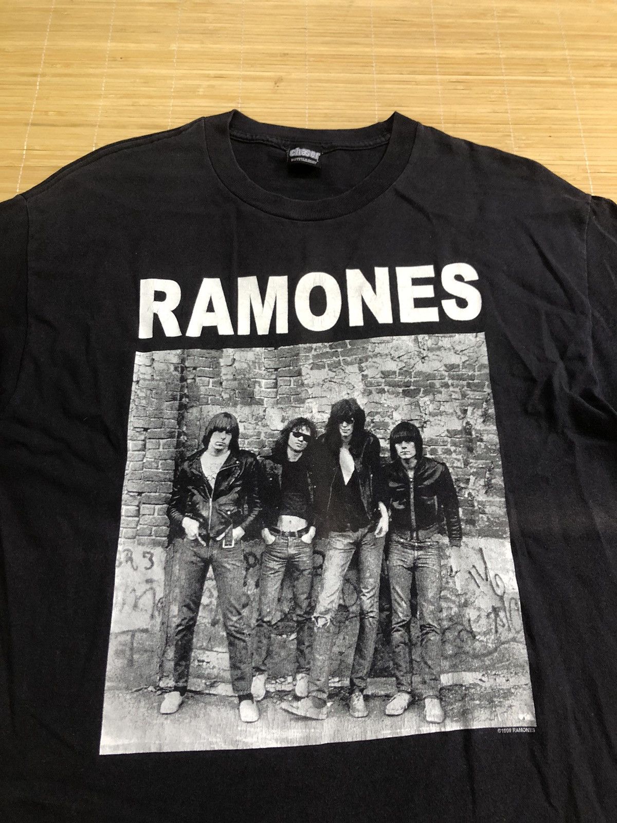 Band Tees Vintage 1999 Ramones American punk rock band Size US L / EU 52-54 / 3 - 3 Thumbnail