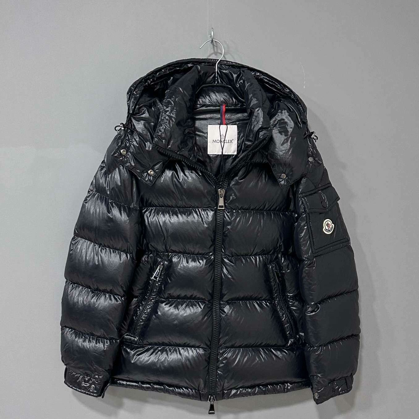 Moncler Moncler Down Black Heavy Coat L Men Size US L / EU 52-54 / 3 - 1 Thumbnail