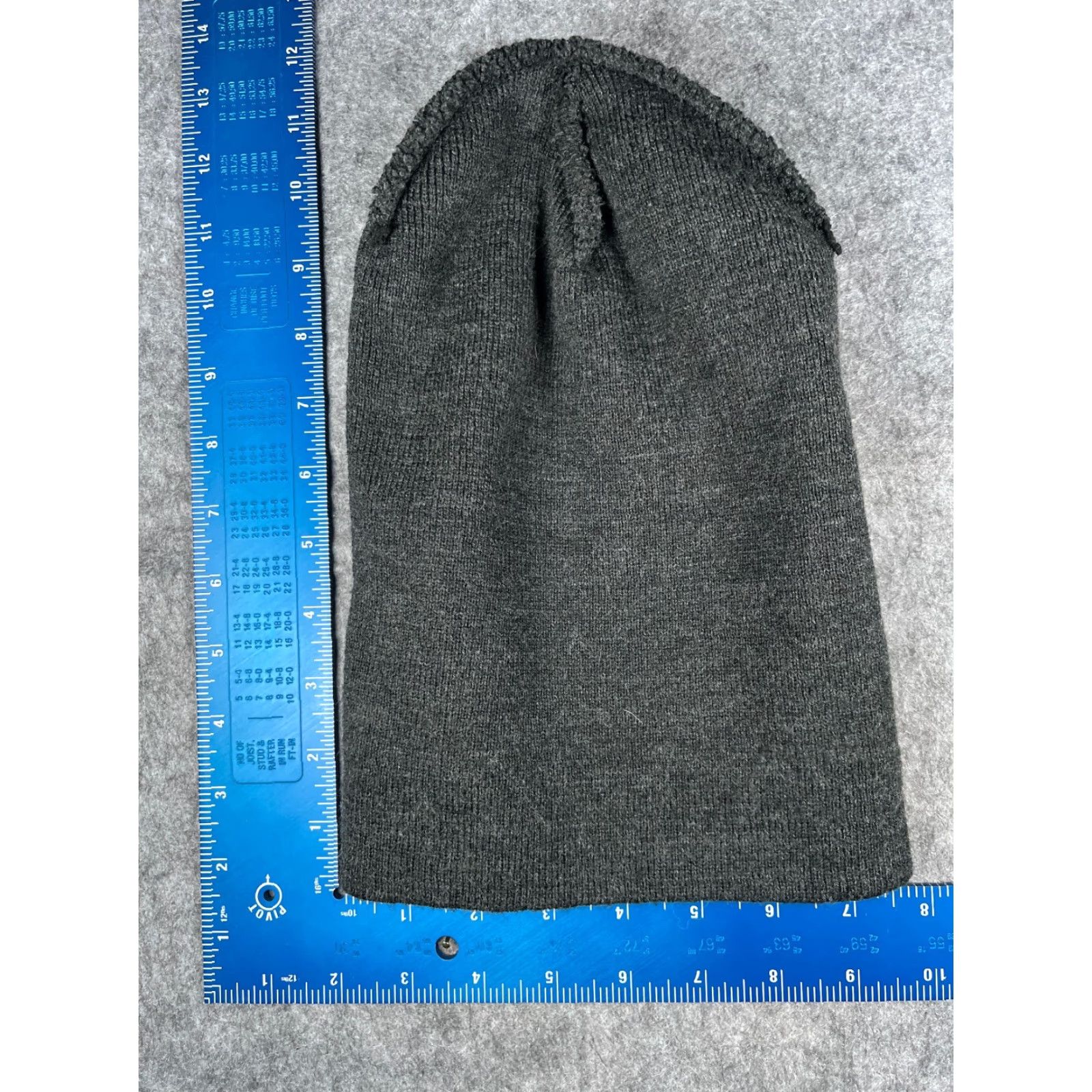 Vintage Beanie Toque Adult One Size Gray Knit Acrylic Ski Camp Hike Winter Snow Outdoors Size ONE SIZE - 5 Thumbnail