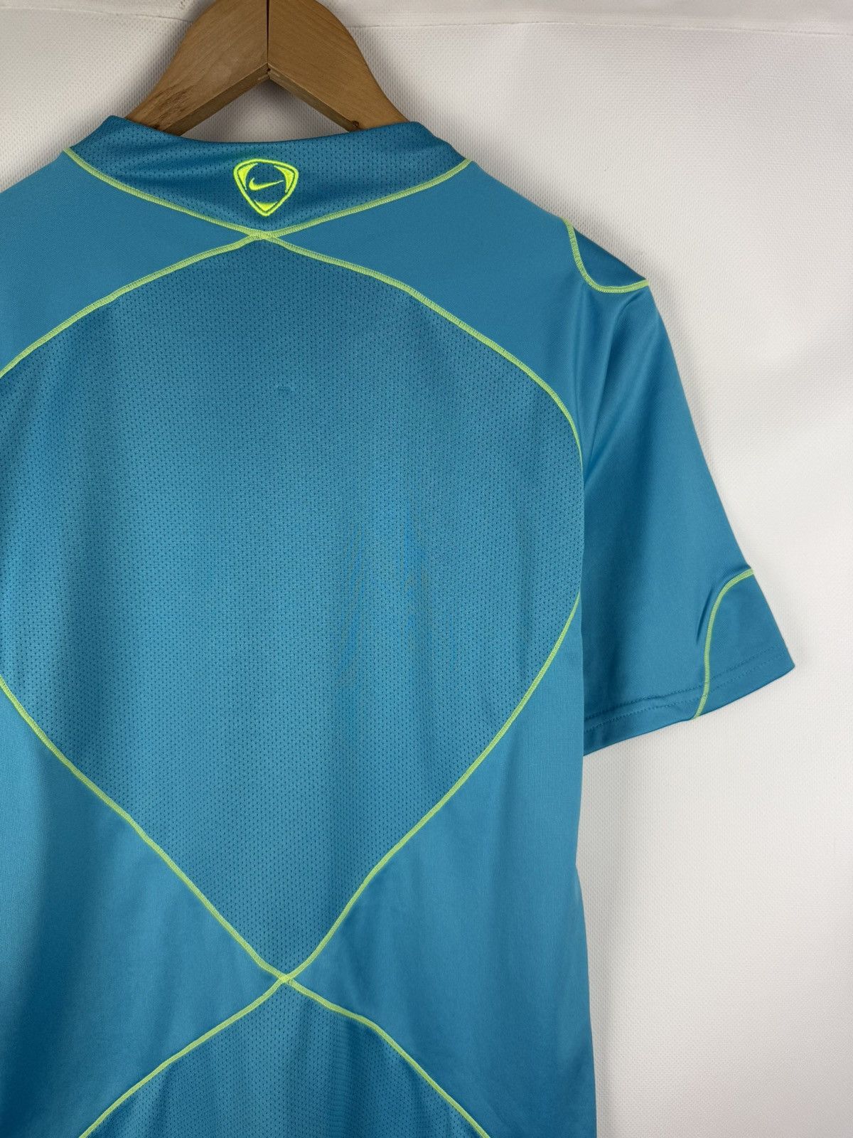 Nike Nike FC Barcelona 2007-08 Training Soccer Jersey Shirt Size US M / EU 48-50 / 2 - 21 Thumbnail