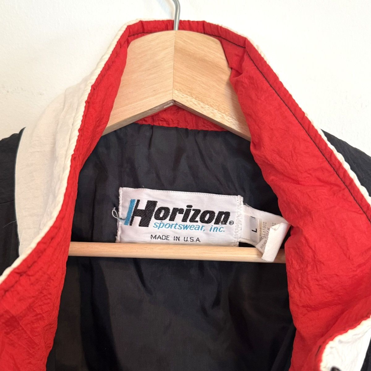 Vintage VTG Pontiac Made In USA Horizon Sportswear Windbreaker Size US L / EU 52-54 / 3 - 5 Thumbnail