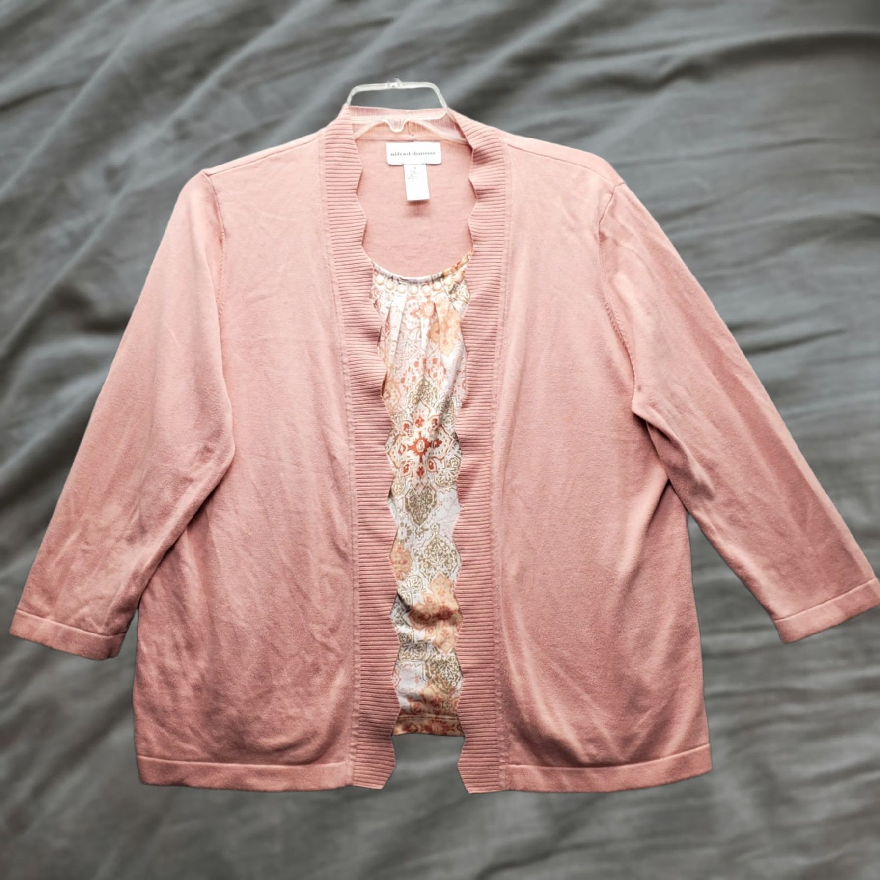 Vintage Alfred Dunner Cardigan Womens XL Pink Floral Pleat Edge Scalloped Edge Detail Vintage: No Size XL / US 12-14 / IT 48-50 - 1 Thumbnail